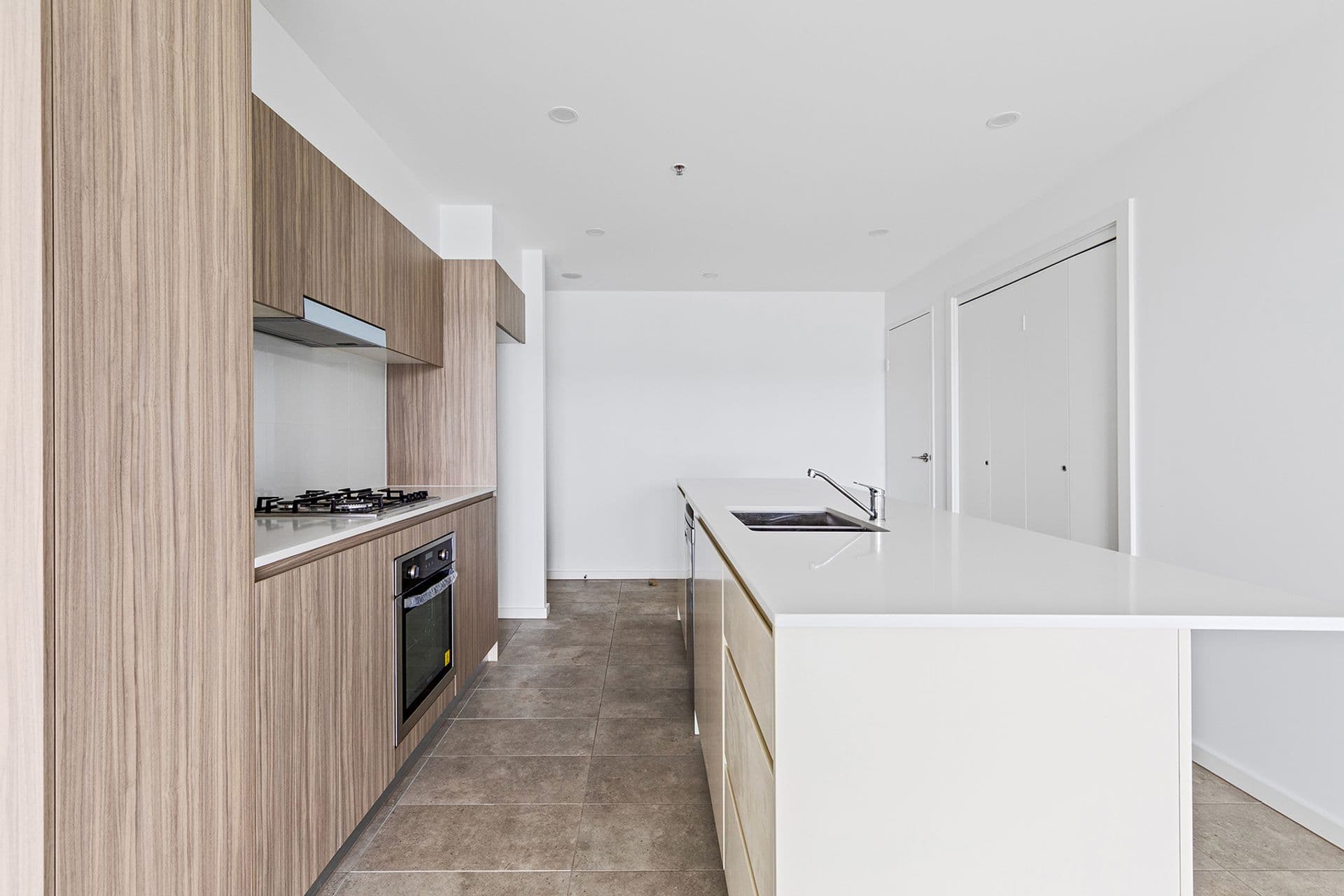 15/5 Drinkwater Lane, Edmondson Park, NSW, 2174, Edmondson Park - Thumbnail 4