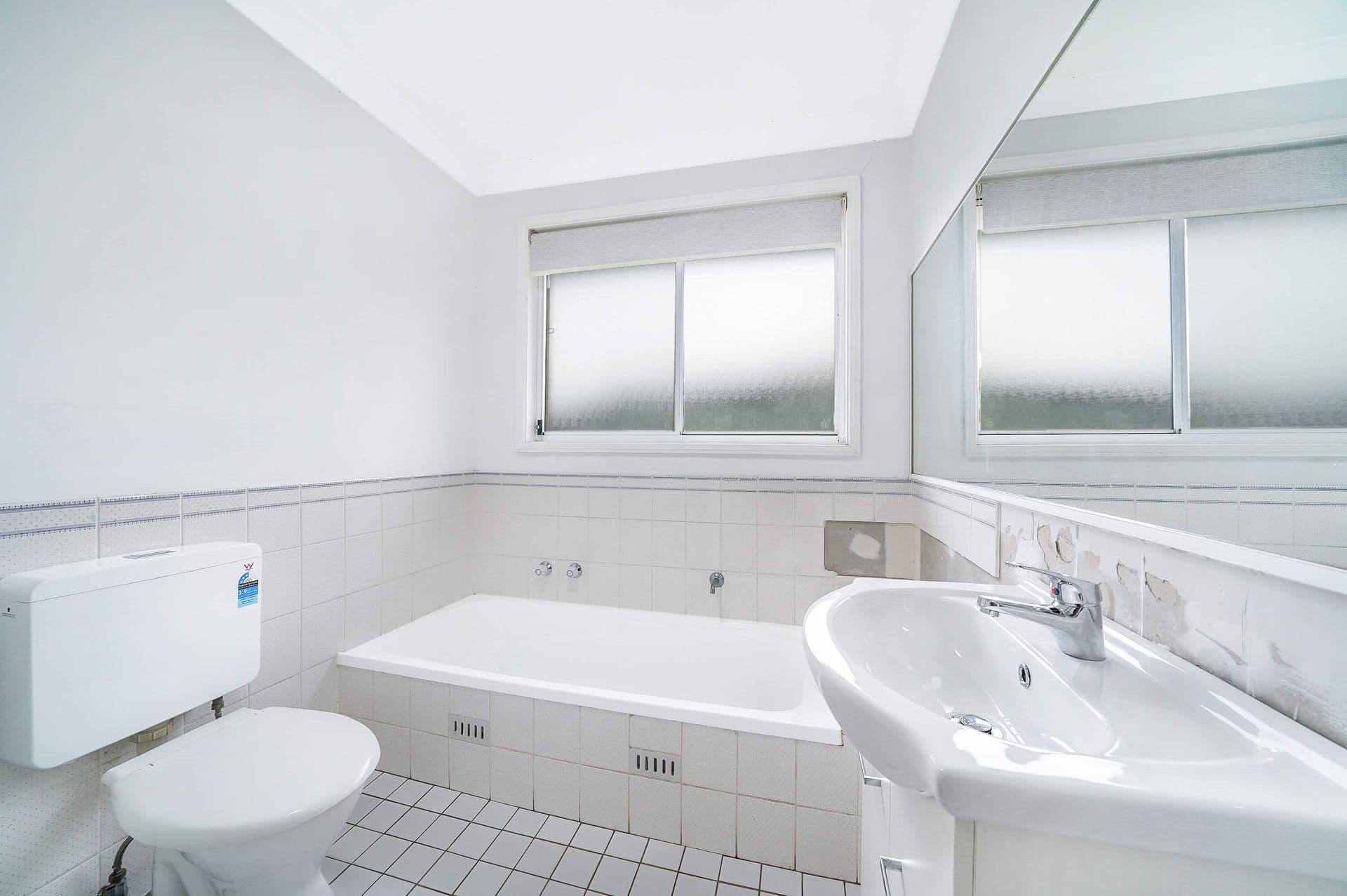 14 Tamworth Crescent, Hoxton Park, NSW, 2171, Hoxton Park - Thumbnail 5