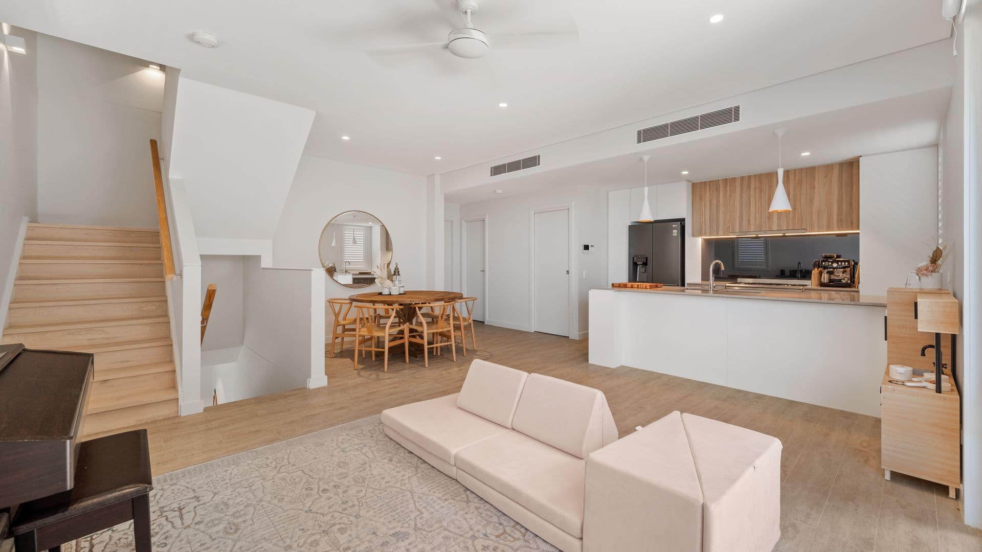 1 Gratwick Mews, Edmondson Park, NSW, 2174, Edmondson Park - Thumbnail 3