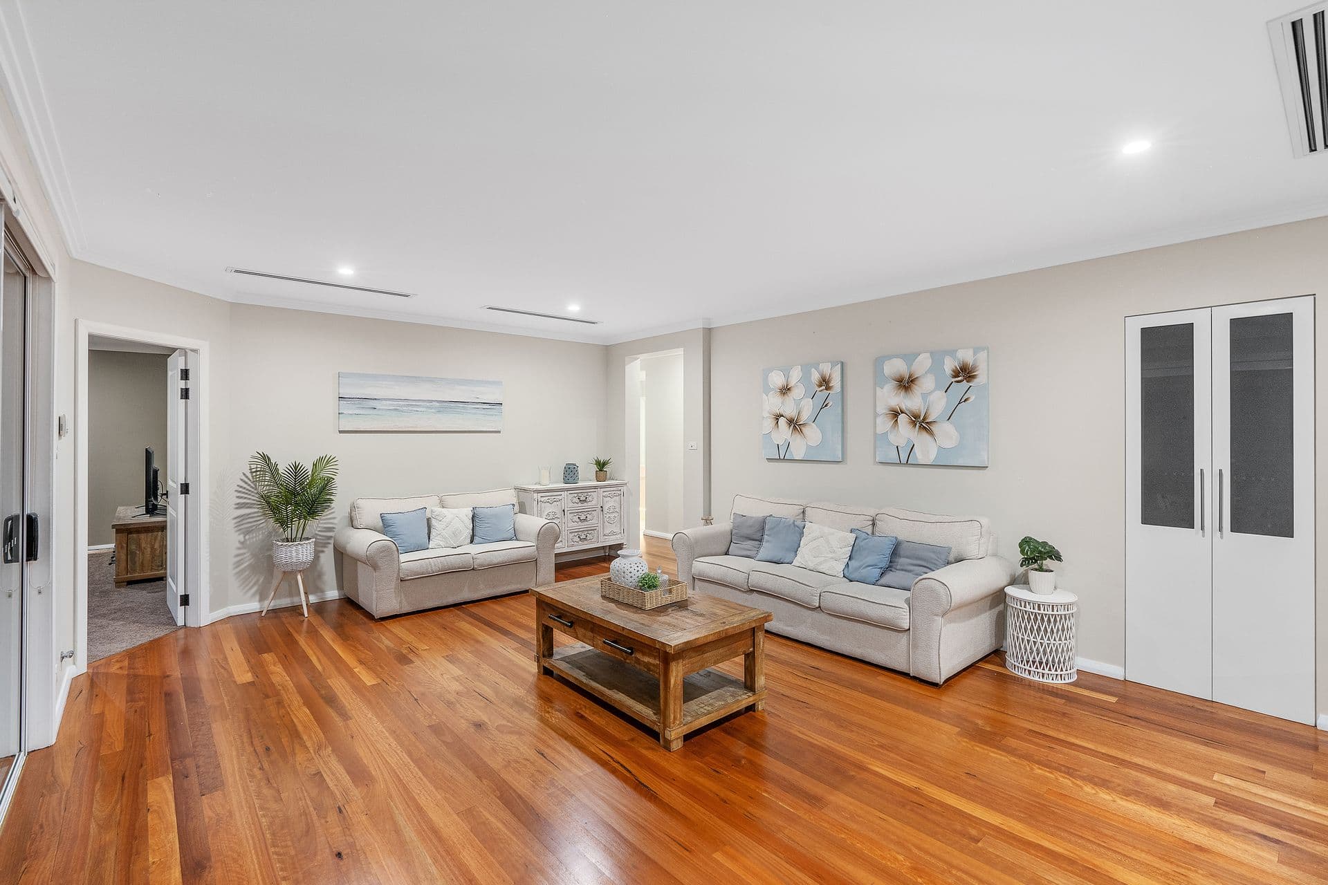 9 Chiltern Place, Harrington Park, NSW, 2567, Harrington Park - Thumbnail 8