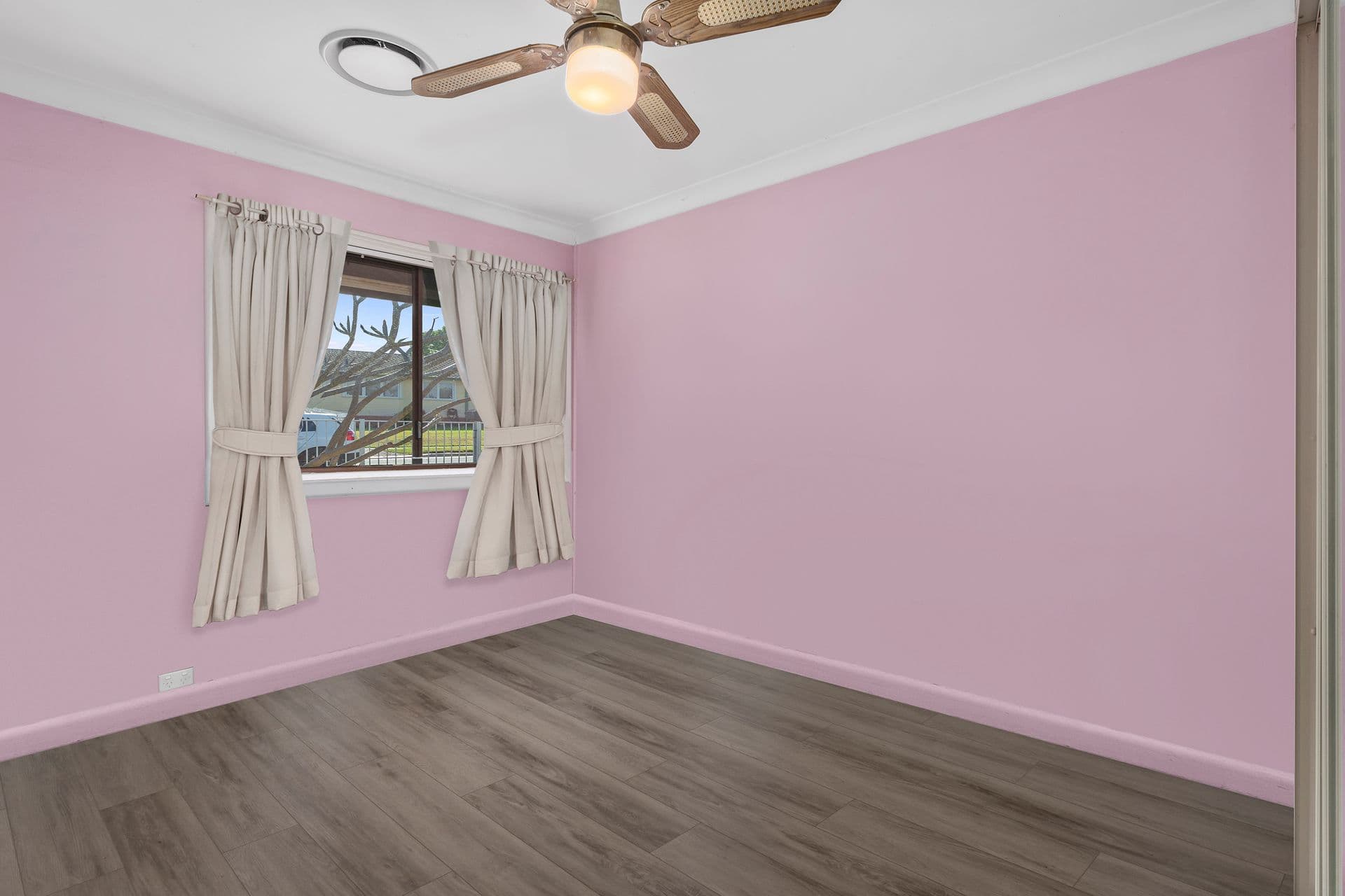 18 Galloway Street, Busby, NSW, 2168, Busby - Thumbnail 6