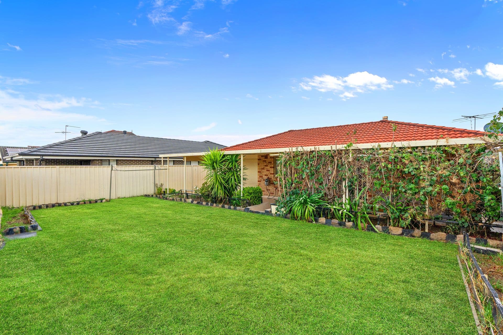 15 Woolgoolga Avenue, Hoxton Park, NSW, 2171, Hoxton Park - Thumbnail 8