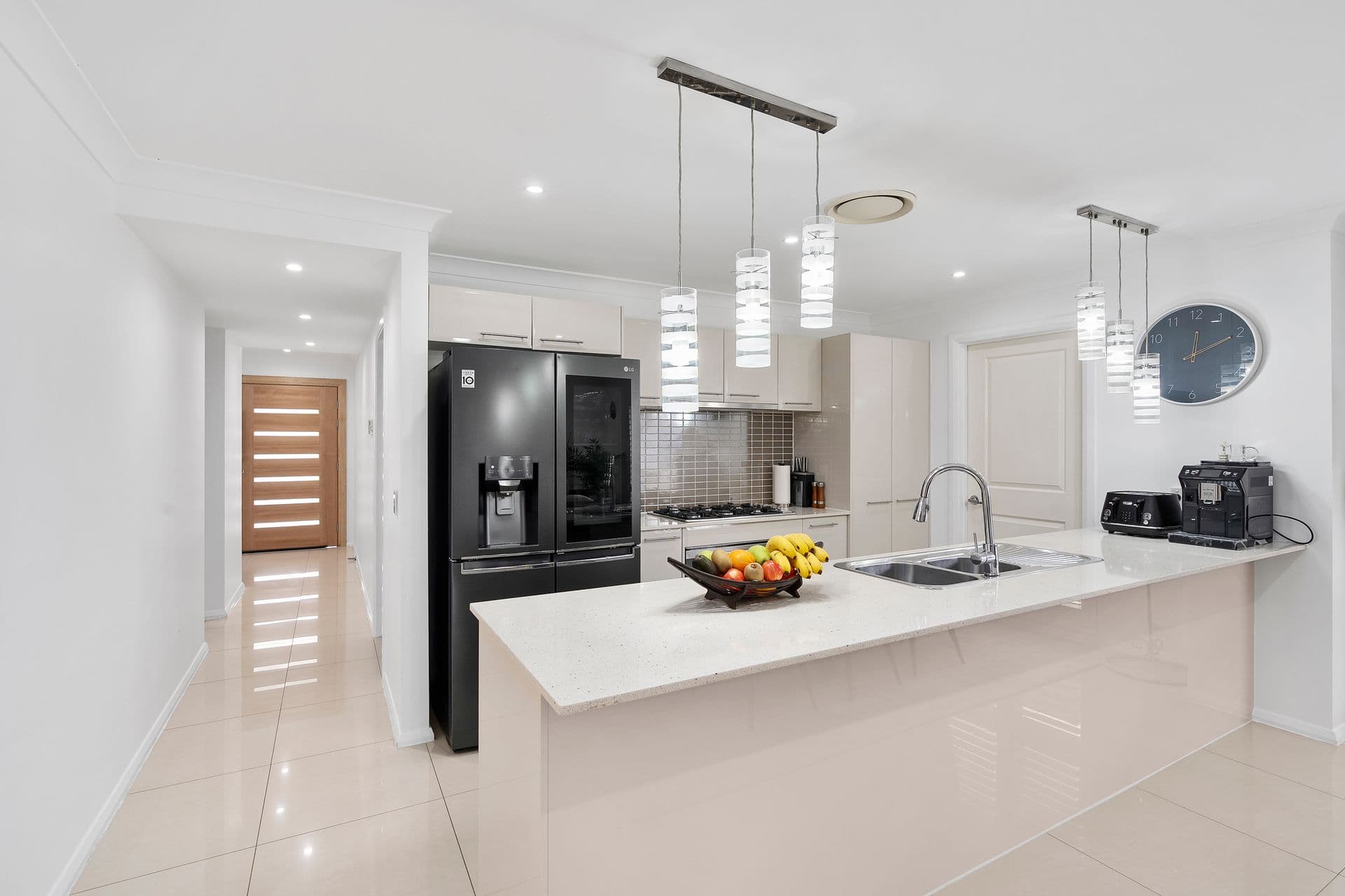 16 Stanley Avenue, Middleton Grange, NSW, 2171, Middleton Grange - Thumbnail 5