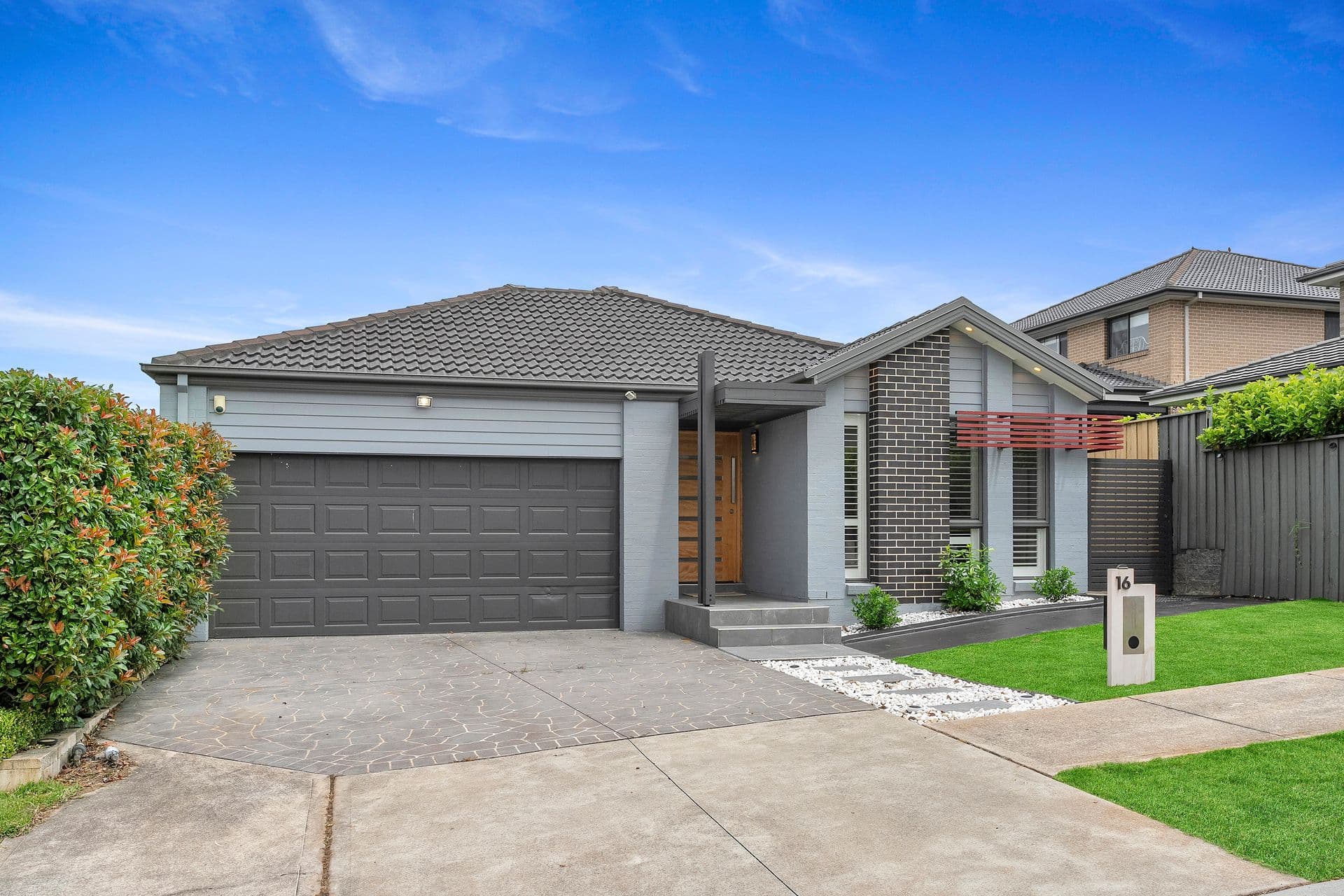 16 Stanley Avenue, Middleton Grange, NSW, 2171, Middleton Grange - Image 1