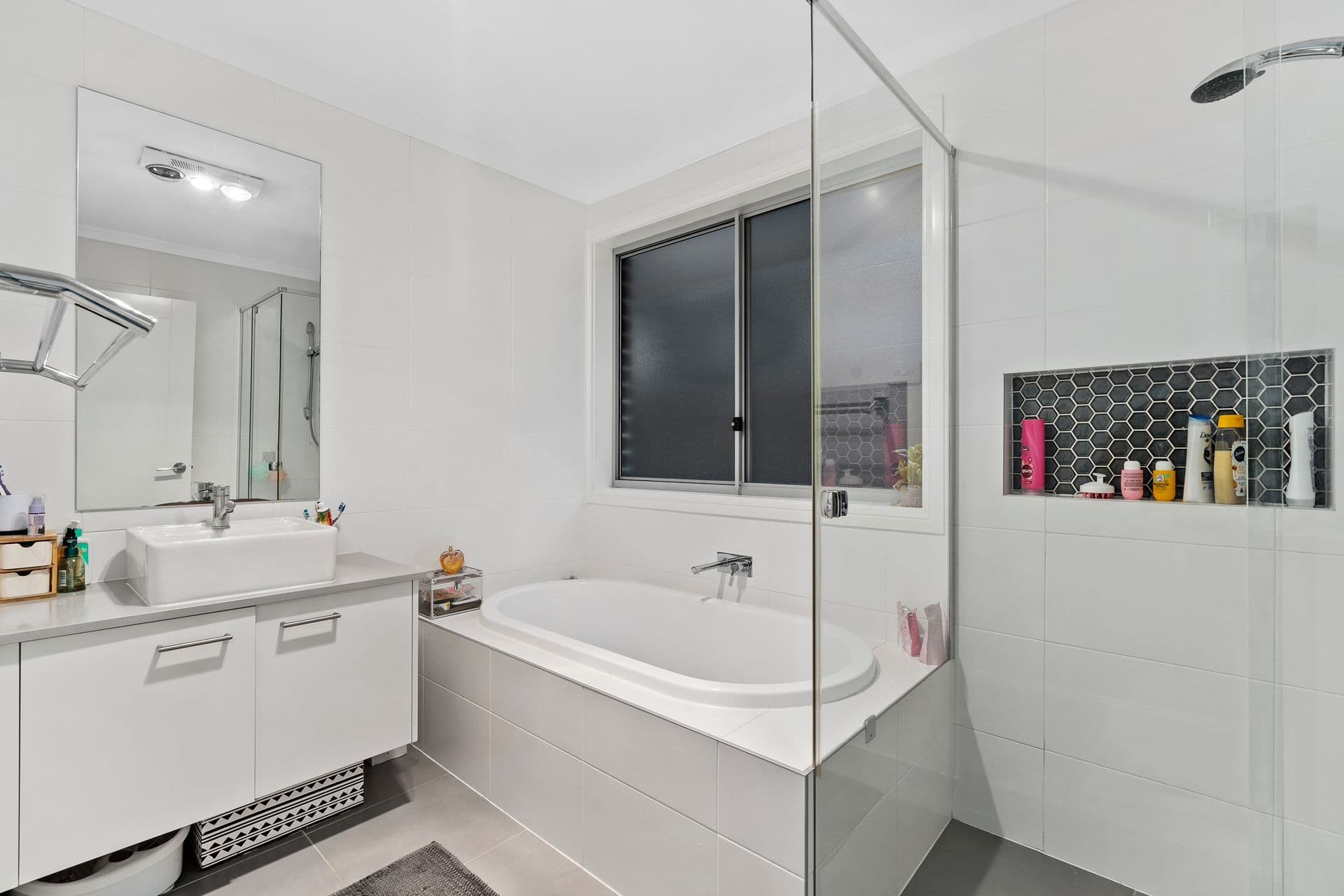 6 Riberry Street, Gregory Hills, NSW, 2557, Gregory Hills - Thumbnail 8