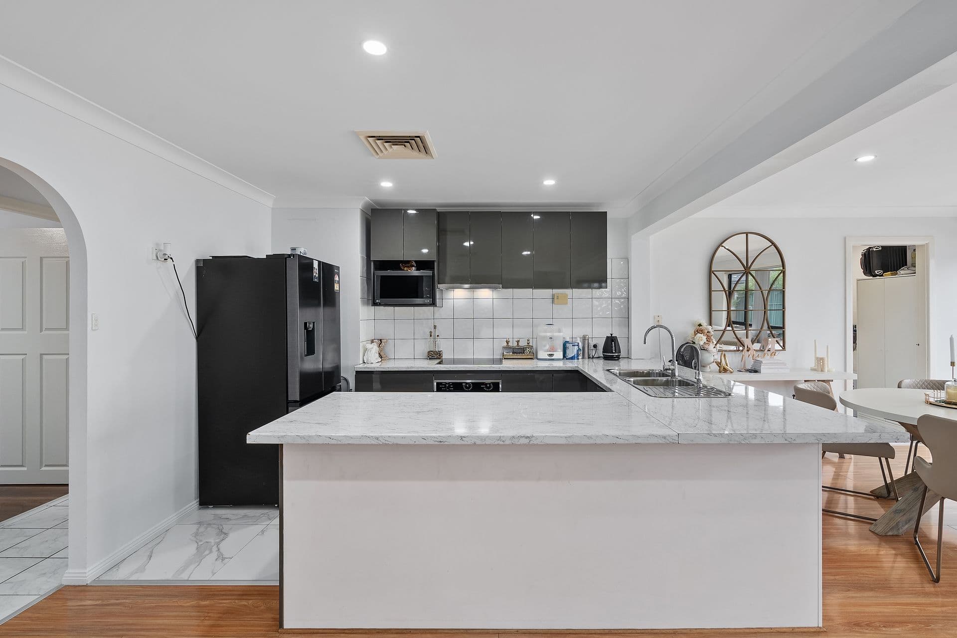 13 Somme Crescent, Milperra, NSW, 2214, Milperra - Thumbnail 5