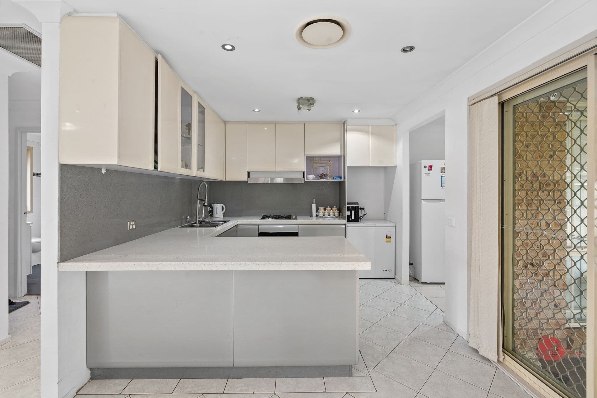 17 Woolgoolga Avenue, Hoxton Park, NSW, 2171, Hoxton Park - Thumbnail 3