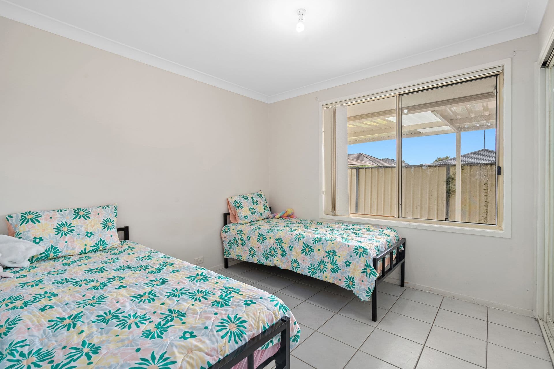 17 Woolgoolga Avenue, Hoxton Park, NSW, 2171, Hoxton Park - Thumbnail 8