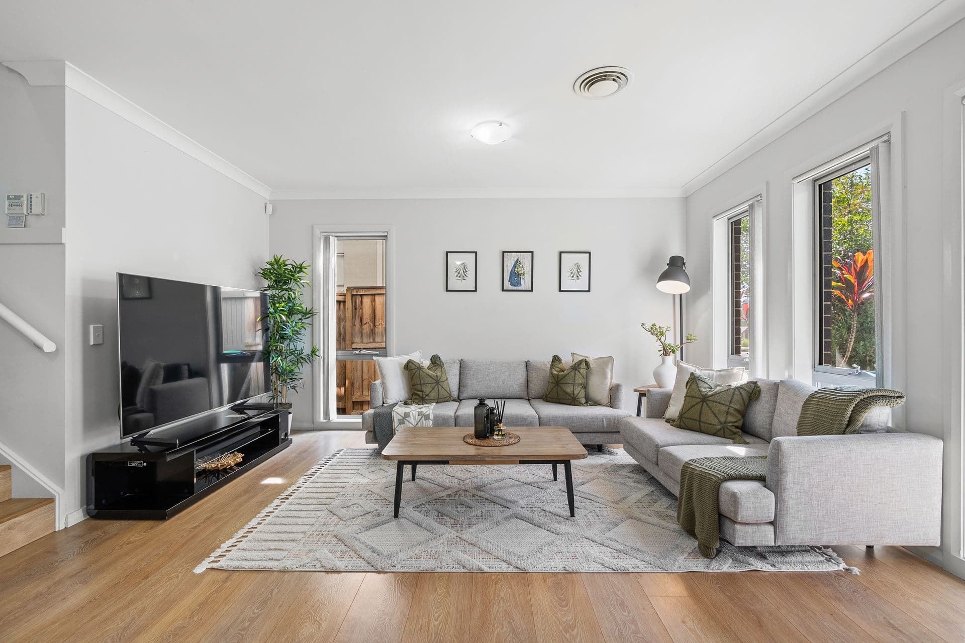 34 Lockheed Avenue, Middleton Grange, NSW, 2171, Middleton Grange - Thumbnail 2