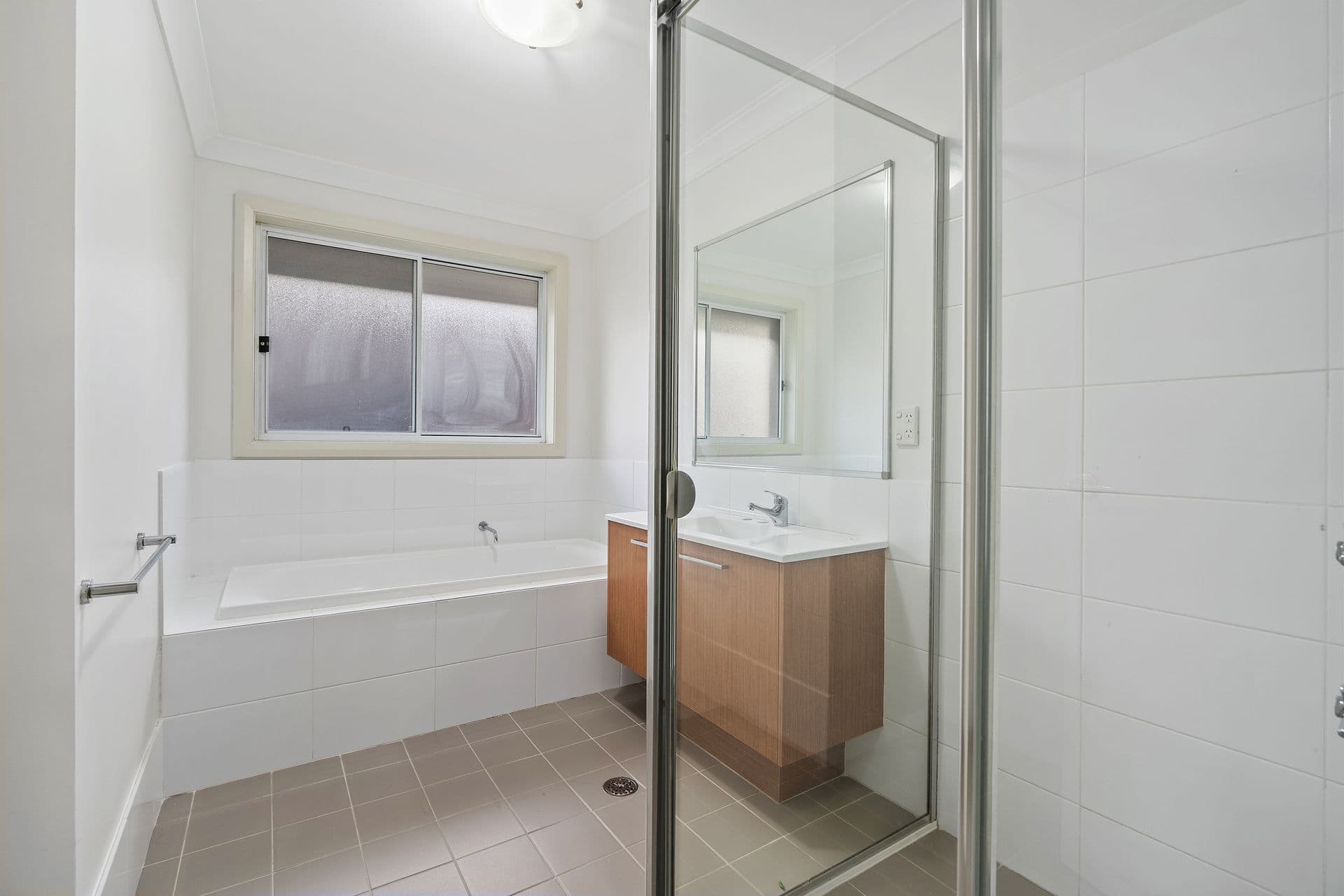 20 Sierra Avenue, Middleton Grange, NSW, 2171, Middleton Grange - Thumbnail 8