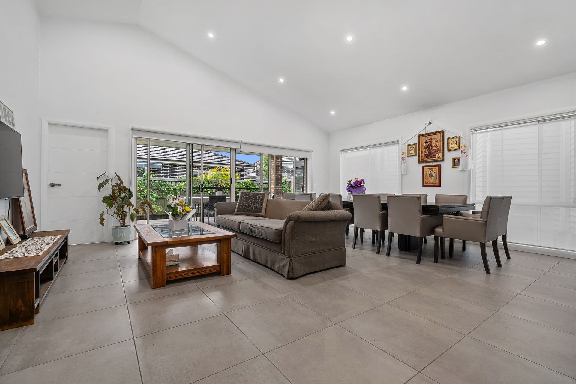 12 And 12a Alchemist Way, Carnes Hill, NSW, 2171, Carnes Hill - Thumbnail 3