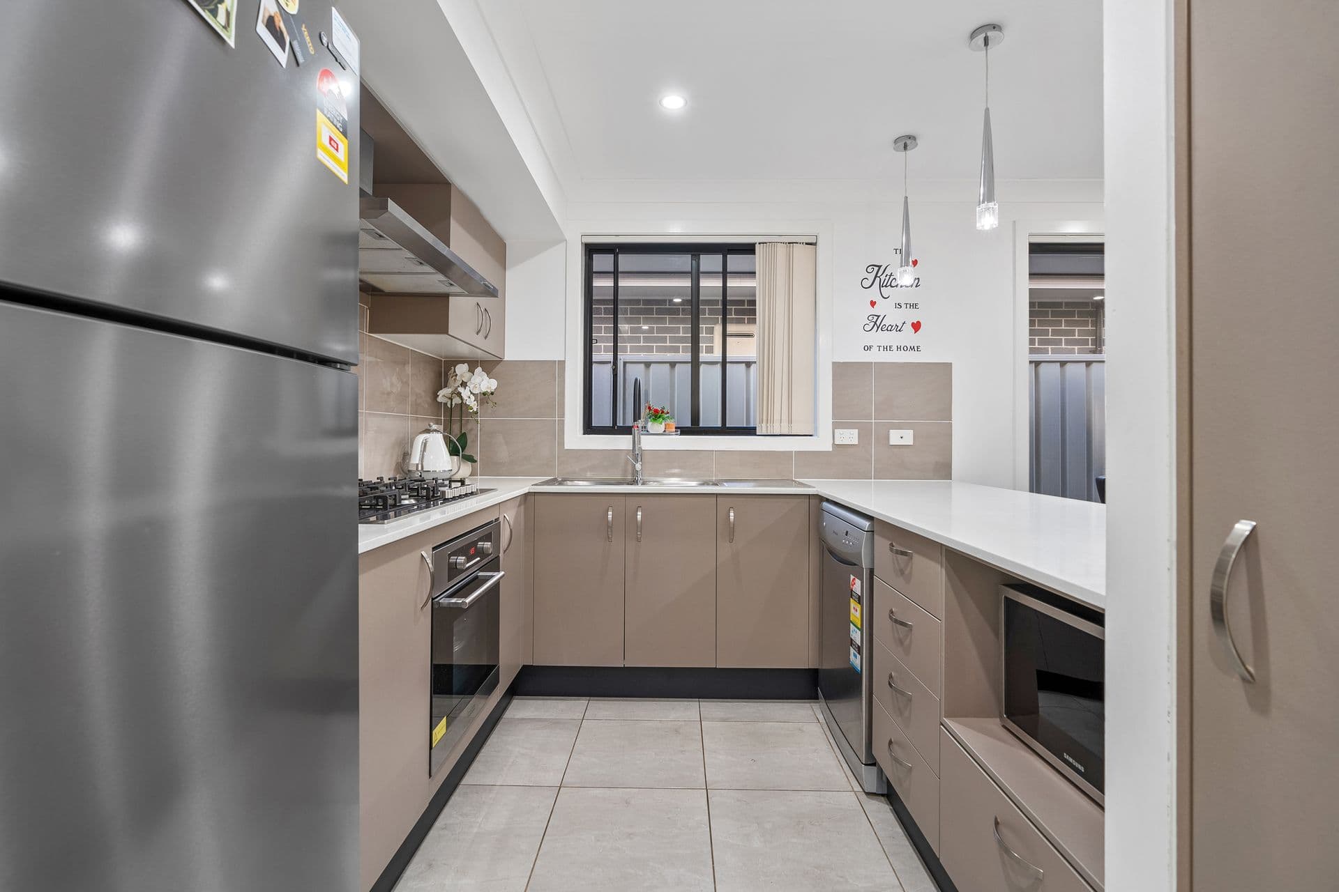 164 Flynn Avenue, Middleton Grange, NSW, 2171, Middleton Grange - Thumbnail 6