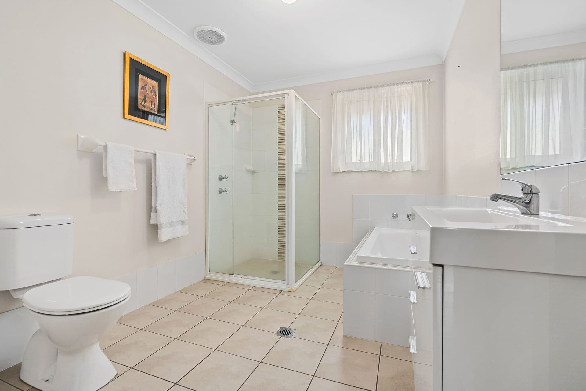 31 Stanley Avenue, Middleton Grange, NSW, 2171, Middleton Grange - Thumbnail 8