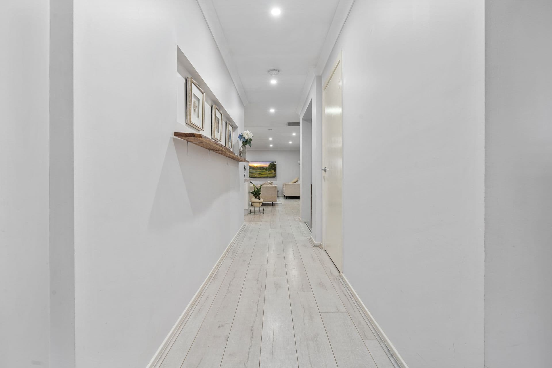 16 Melrose Street, Middleton Grange, NSW, 2171, Middleton Grange - Thumbnail 2