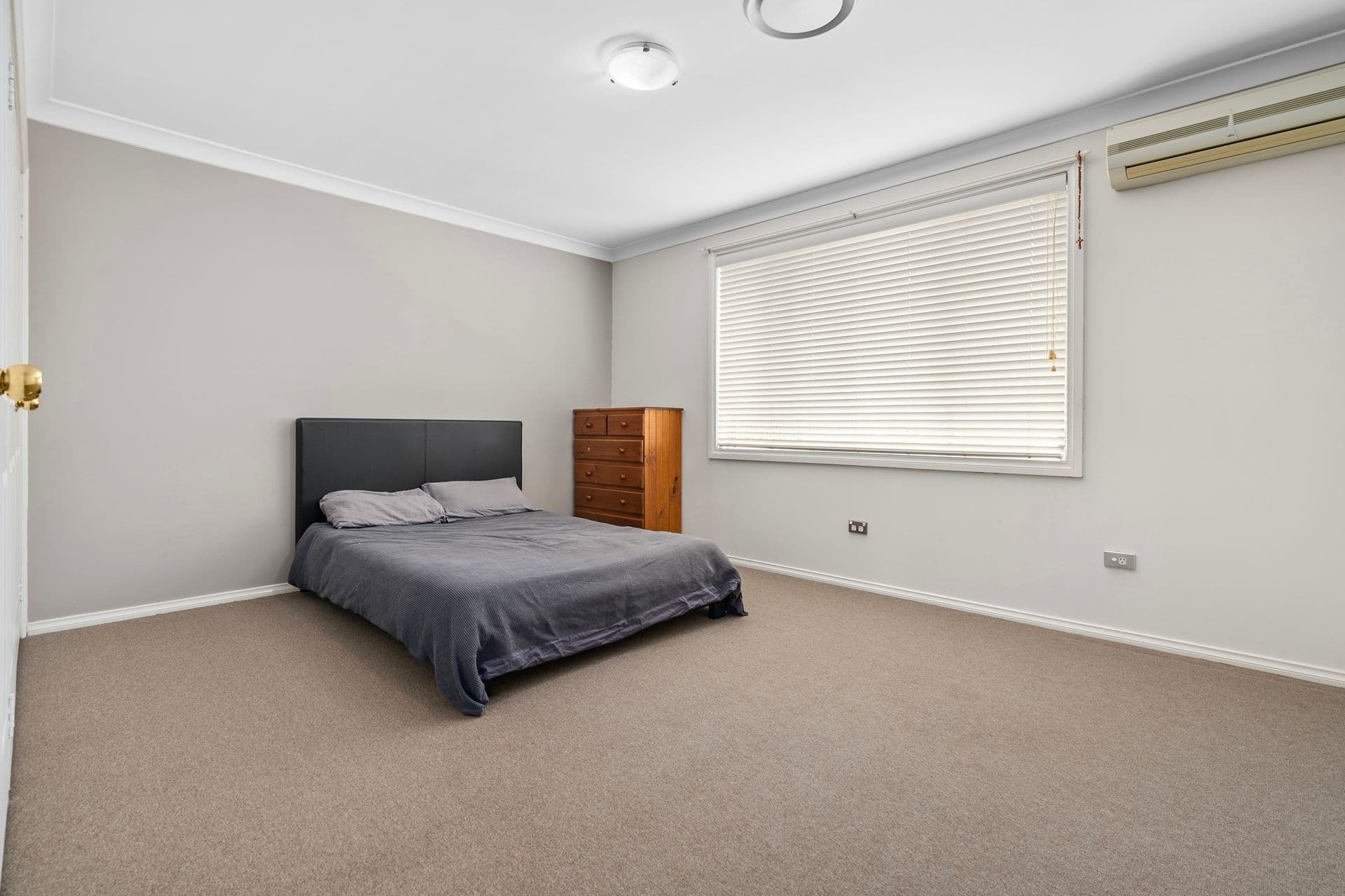 34A Edinburgh Circuit, Cecil Hills, NSW, 2171, Cecil Hills - Thumbnail 8