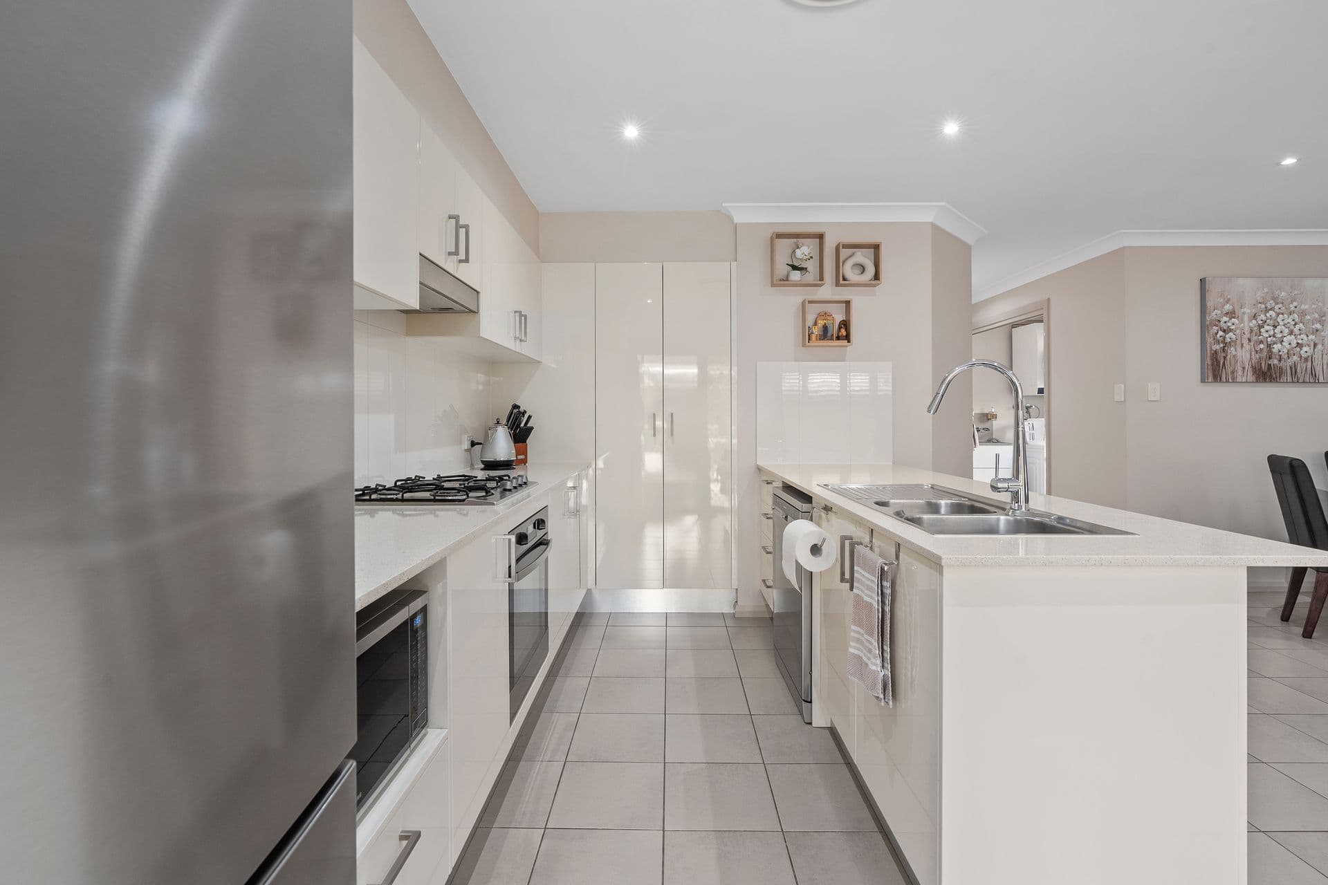 22 Bird Walton Avenue, Middleton Grange, NSW, 2171, Middleton Grange - Thumbnail 5