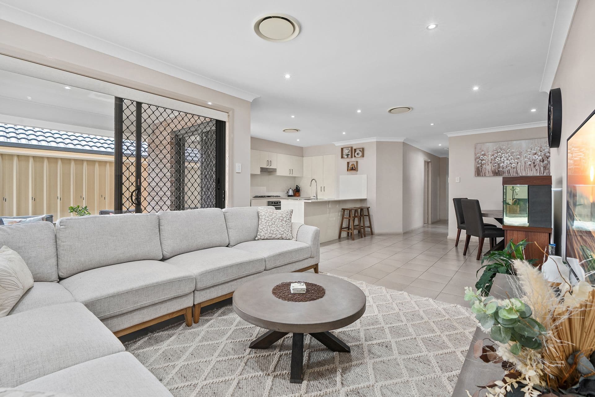 22 Bird Walton Avenue, Middleton Grange, NSW, 2171, Middleton Grange - Thumbnail 3