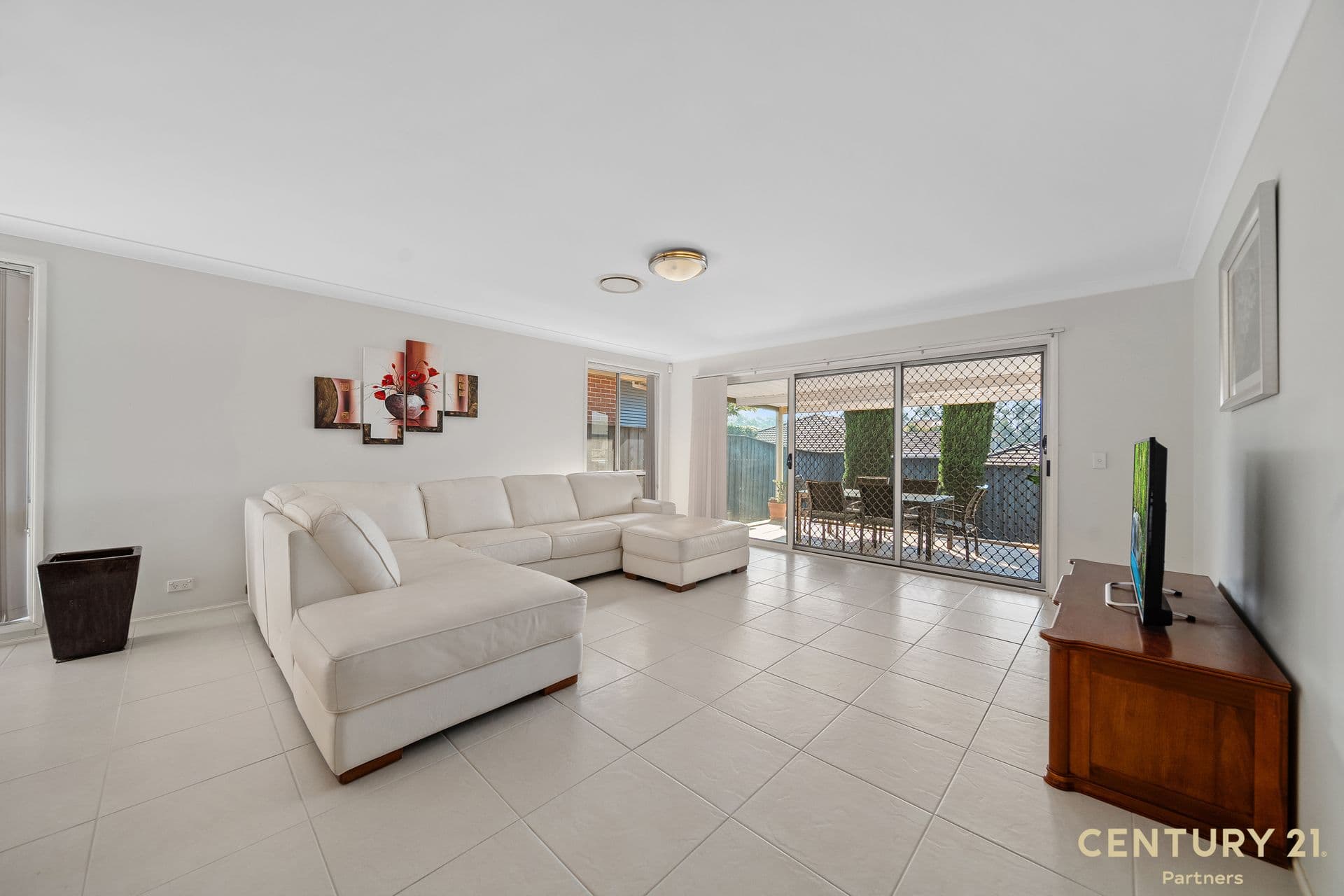 33 Stanley Avenue, Middleton Grange, NSW, 2171, Middleton Grange - Thumbnail 5