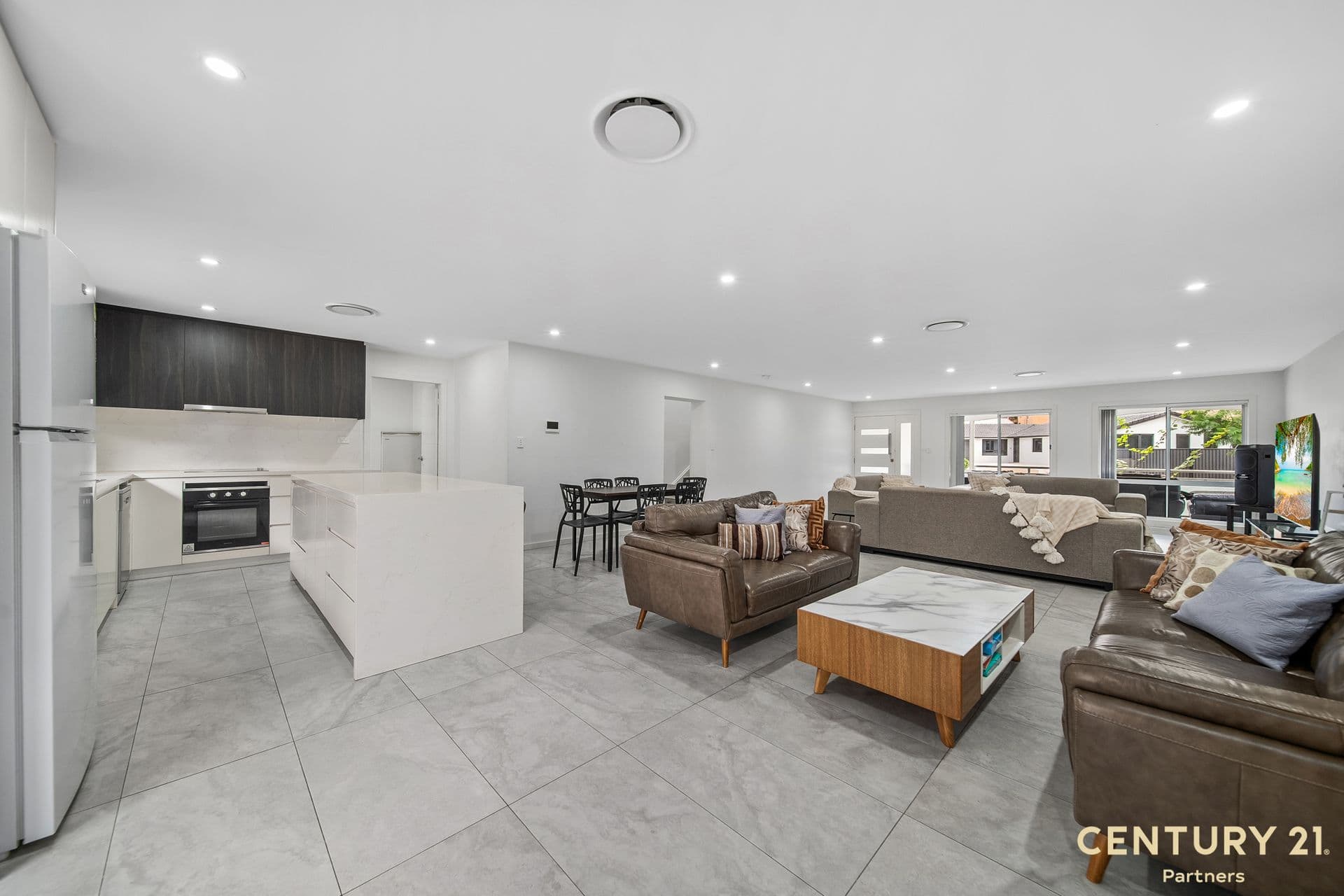 13 Curran Street, Prairiewood, NSW, 2176, Prairiewood - Thumbnail 5