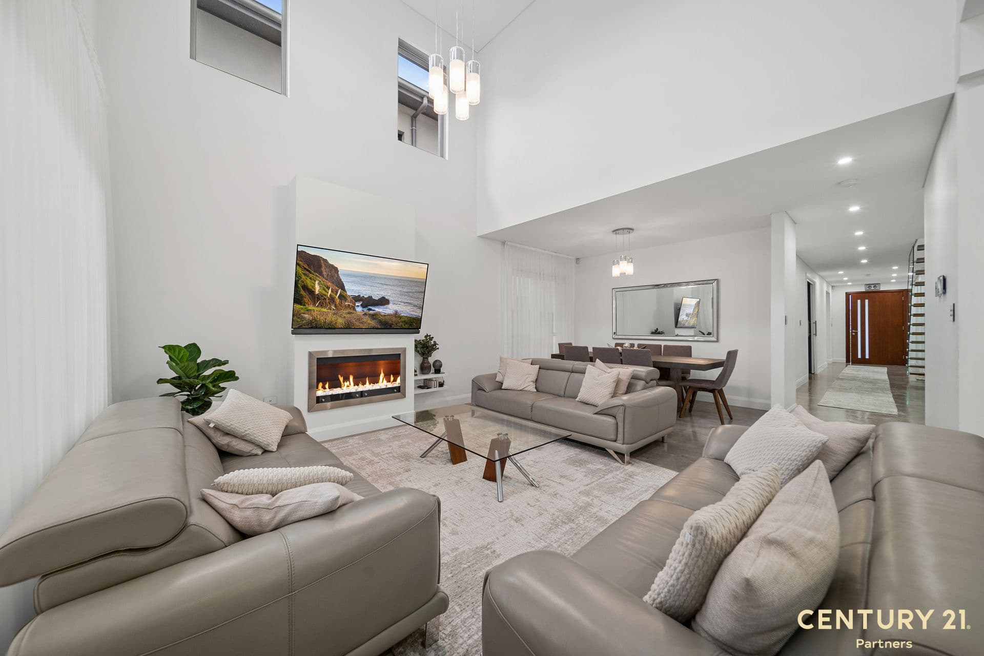 11 Byrock Place, Hinchinbrook, NSW, 2168, Hinchinbrook - Thumbnail 2