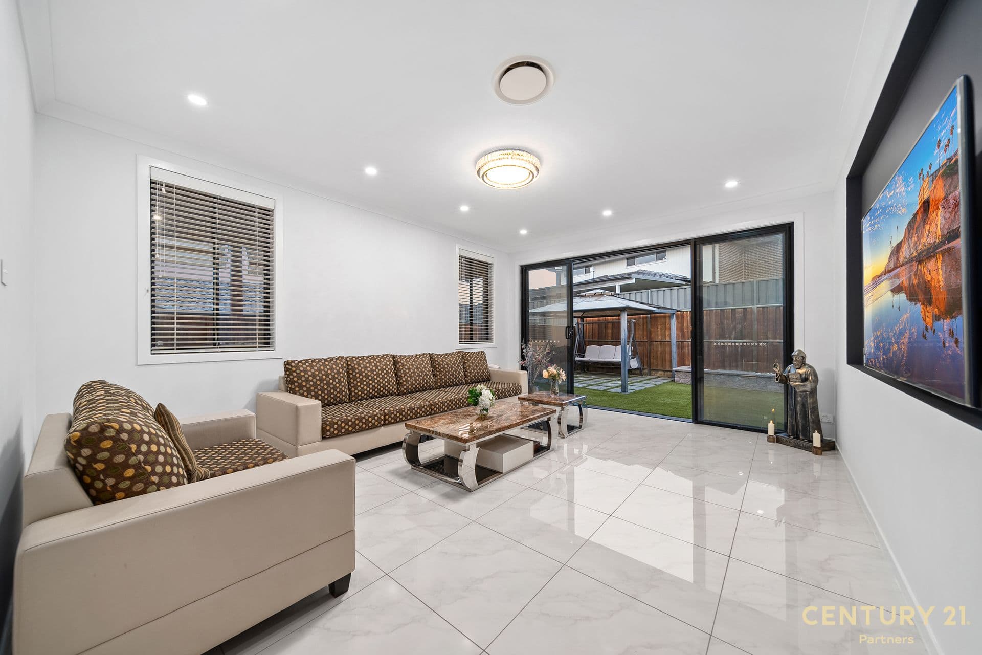 163 Middleton Drive, Middleton Grange, NSW, 2171, Middleton Grange - Thumbnail 5