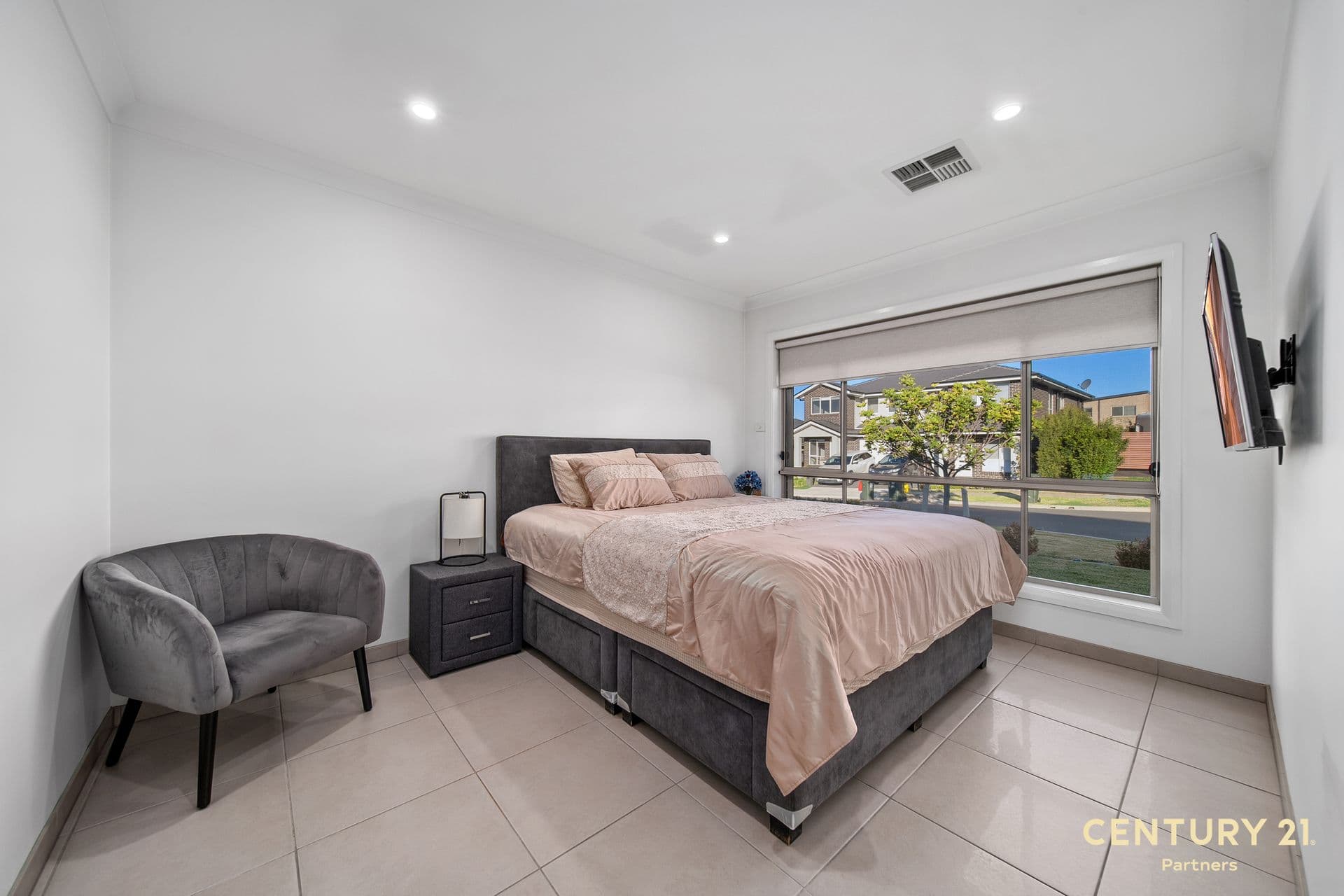 22 Chesham Avenue, Oran Park, NSW, 2570, Oran Park - Thumbnail 7