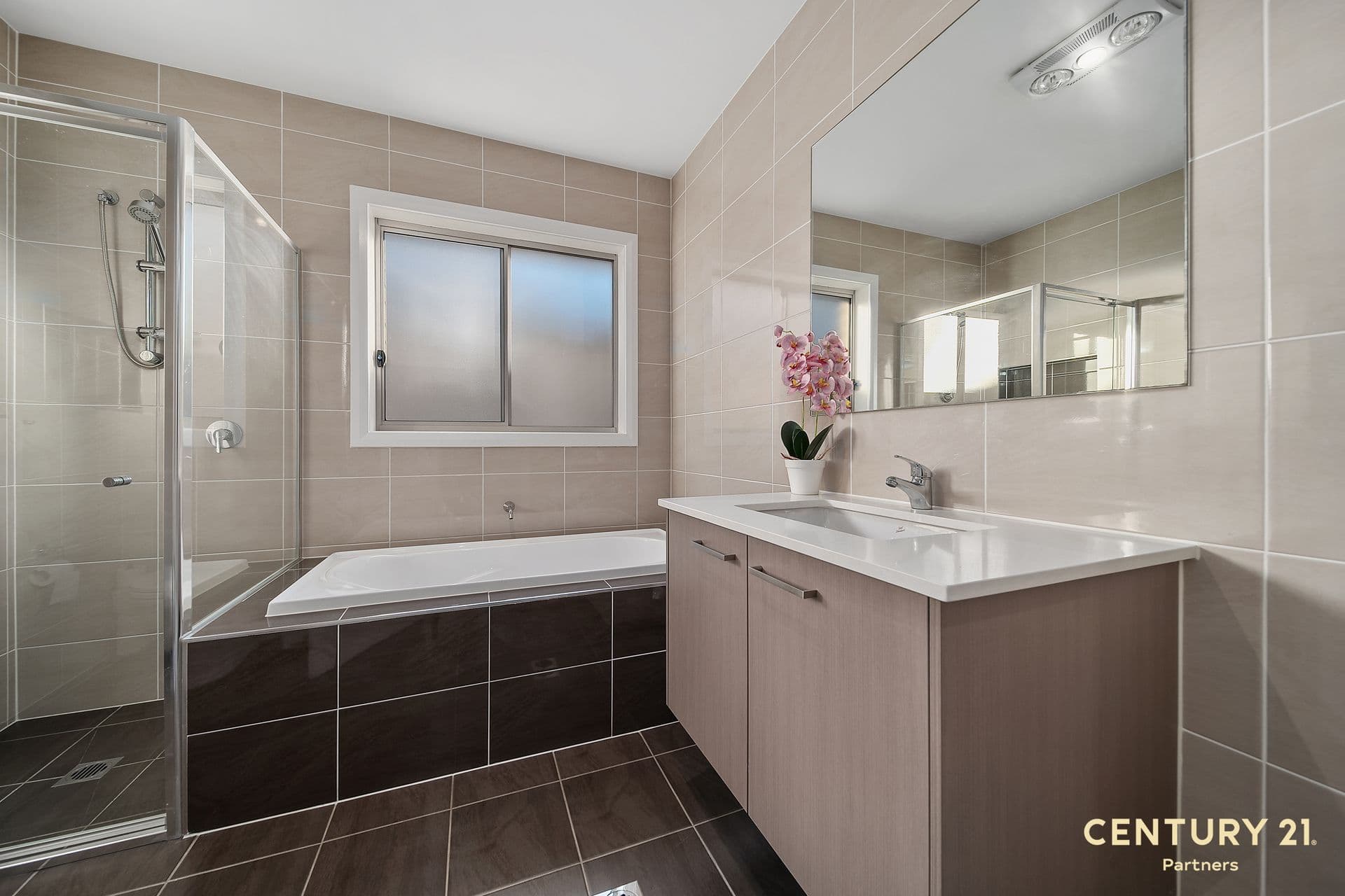 22 Chesham Avenue, Oran Park, NSW, 2570, Oran Park - Thumbnail 8