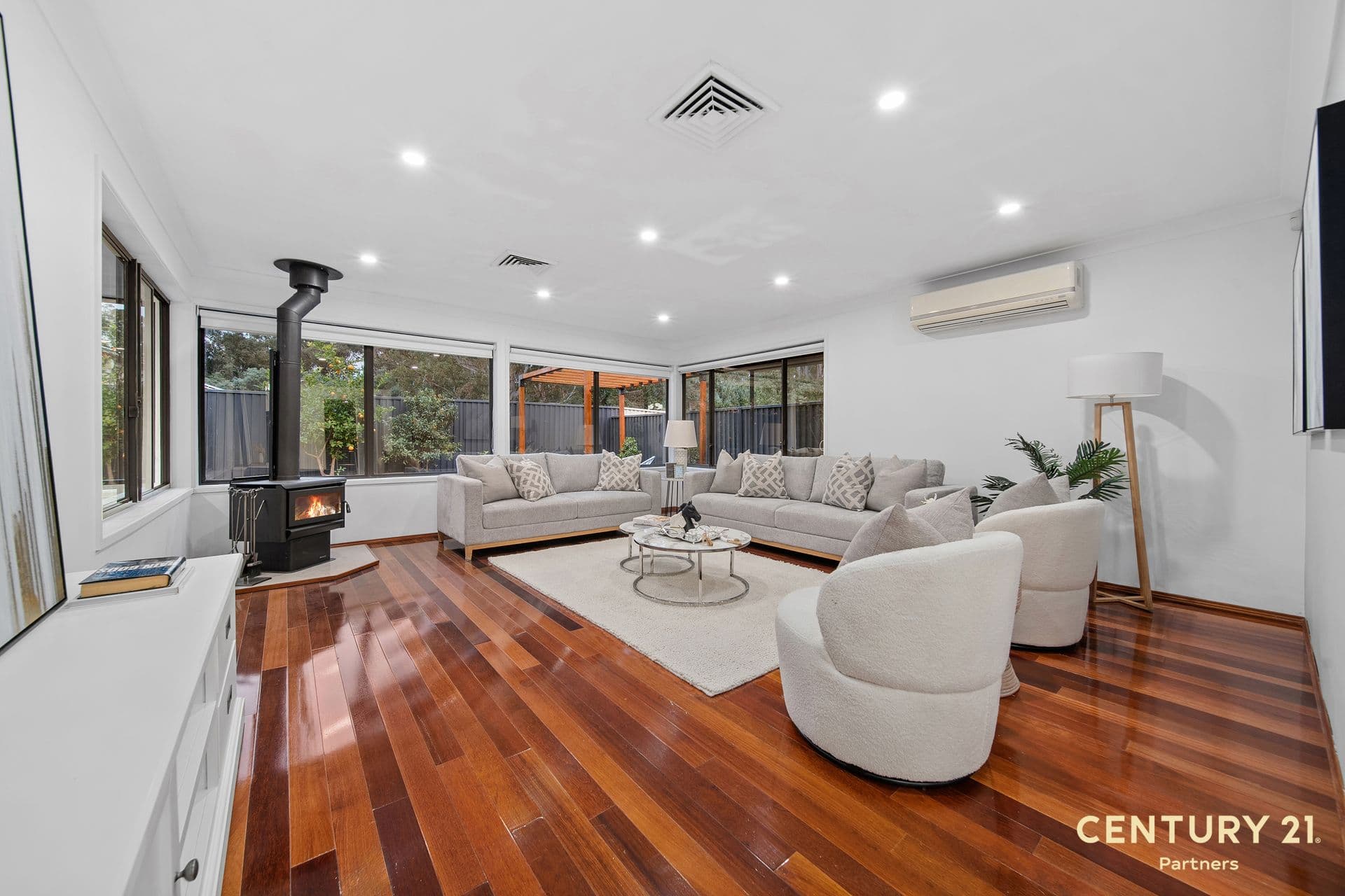 4 Whiteley Close, Casula, NSW, 2170, Casula - Thumbnail 5