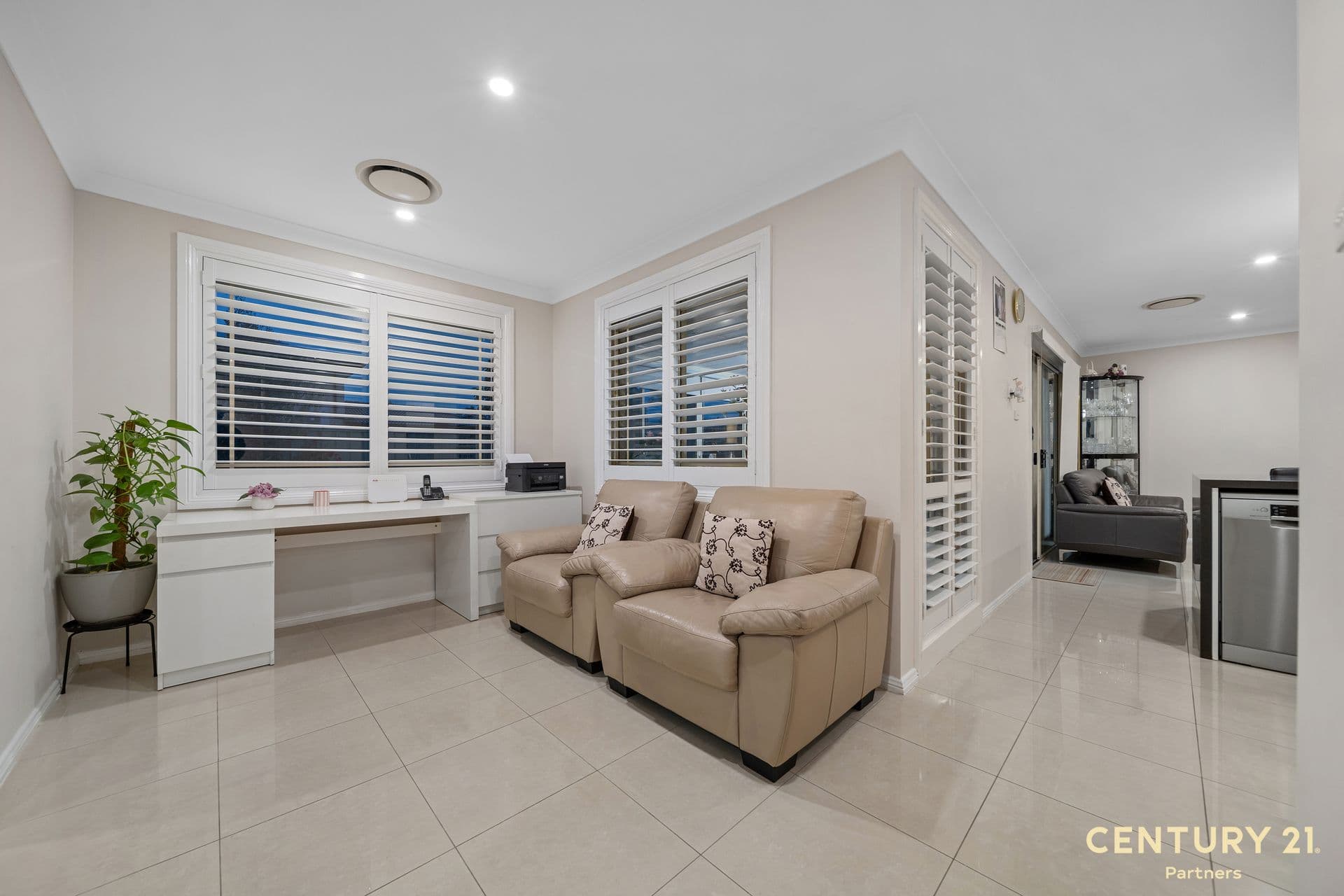 1 Merriwa Avenue, Hoxton Park, NSW, 2171, Hoxton Park - Thumbnail 6