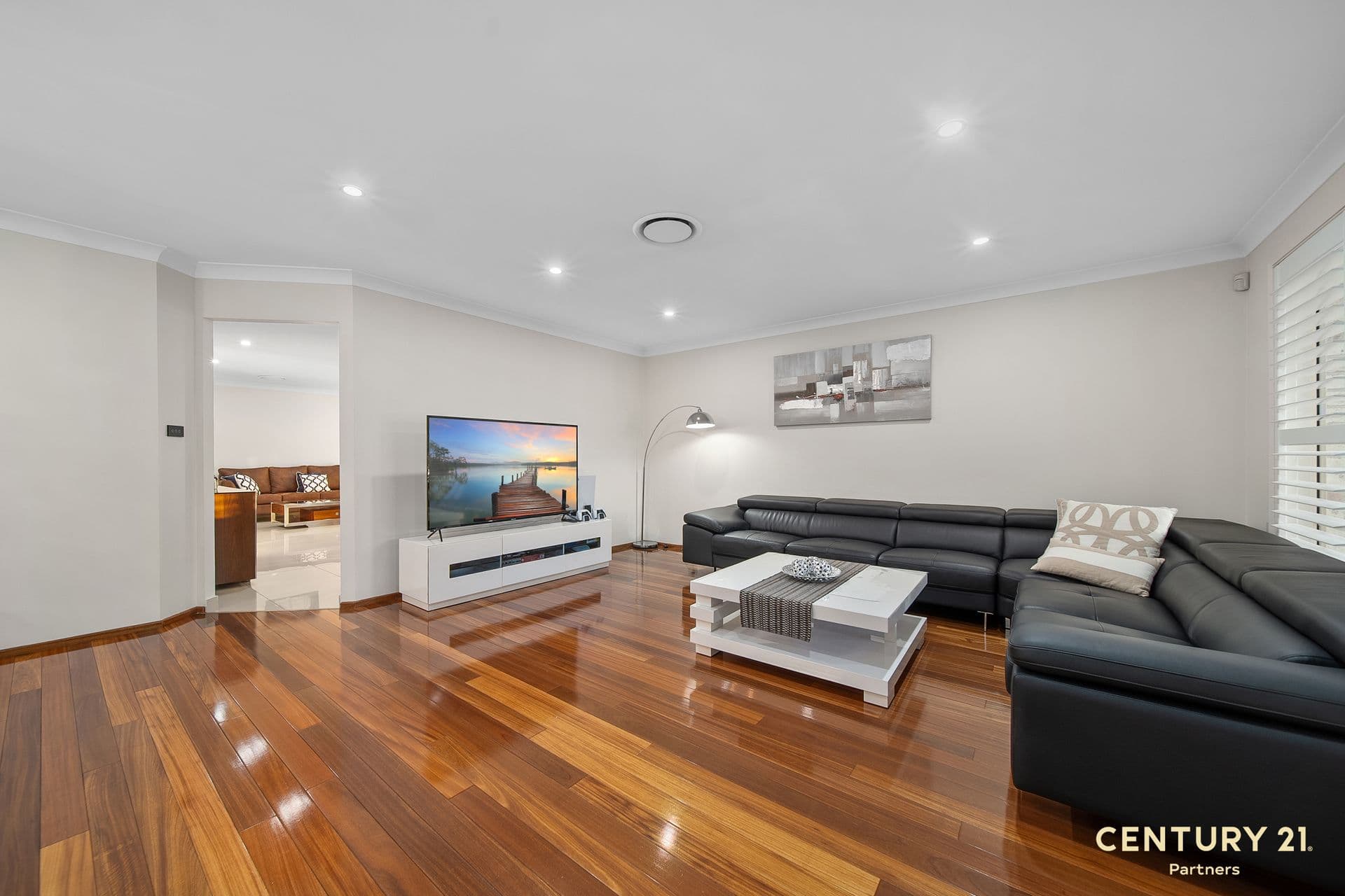34 Flinders Crescent, Hinchinbrook, NSW, 2168, Hinchinbrook - Thumbnail 2