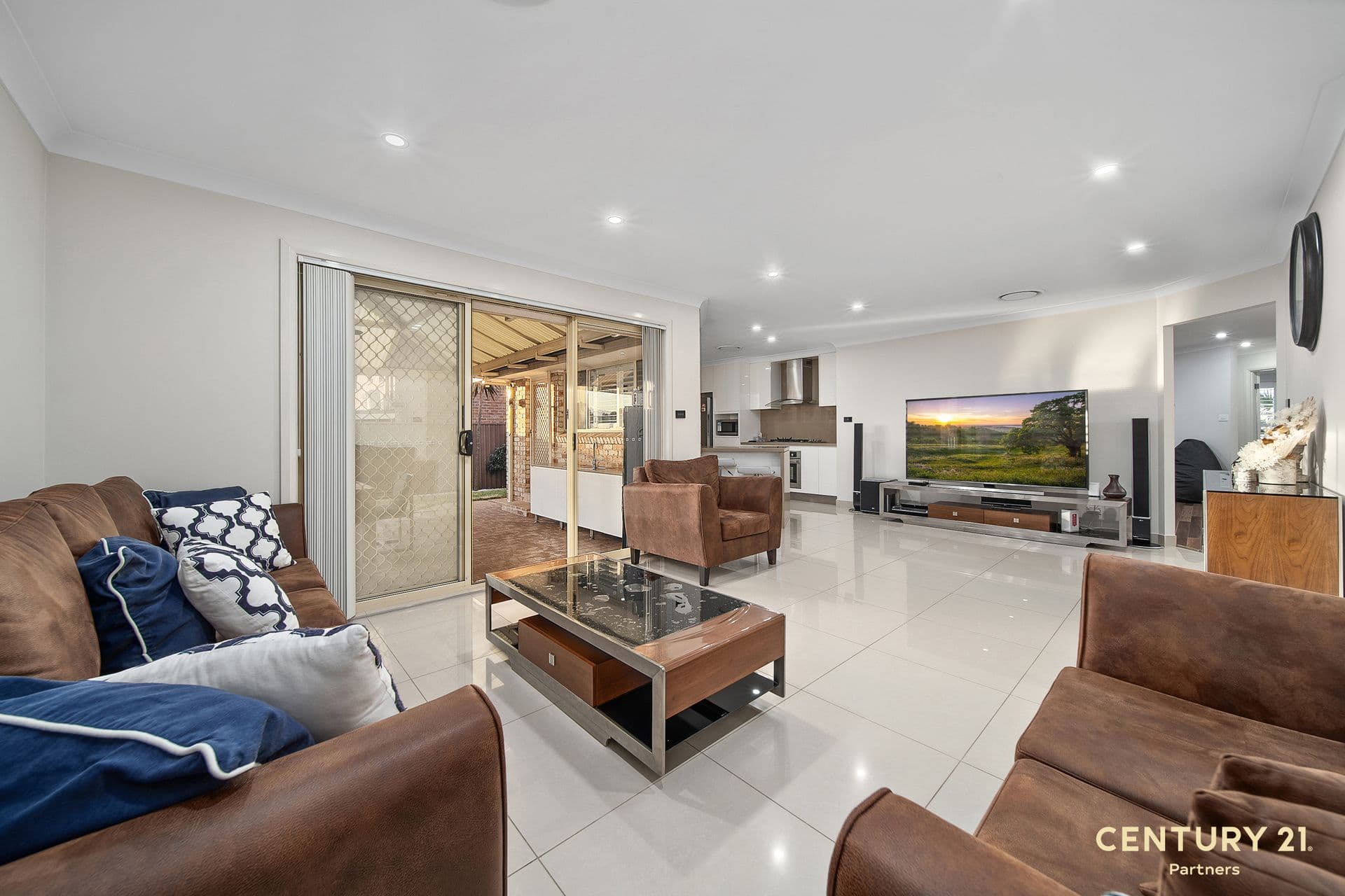 34 Flinders Crescent, Hinchinbrook, NSW, 2168, Hinchinbrook - Thumbnail 4