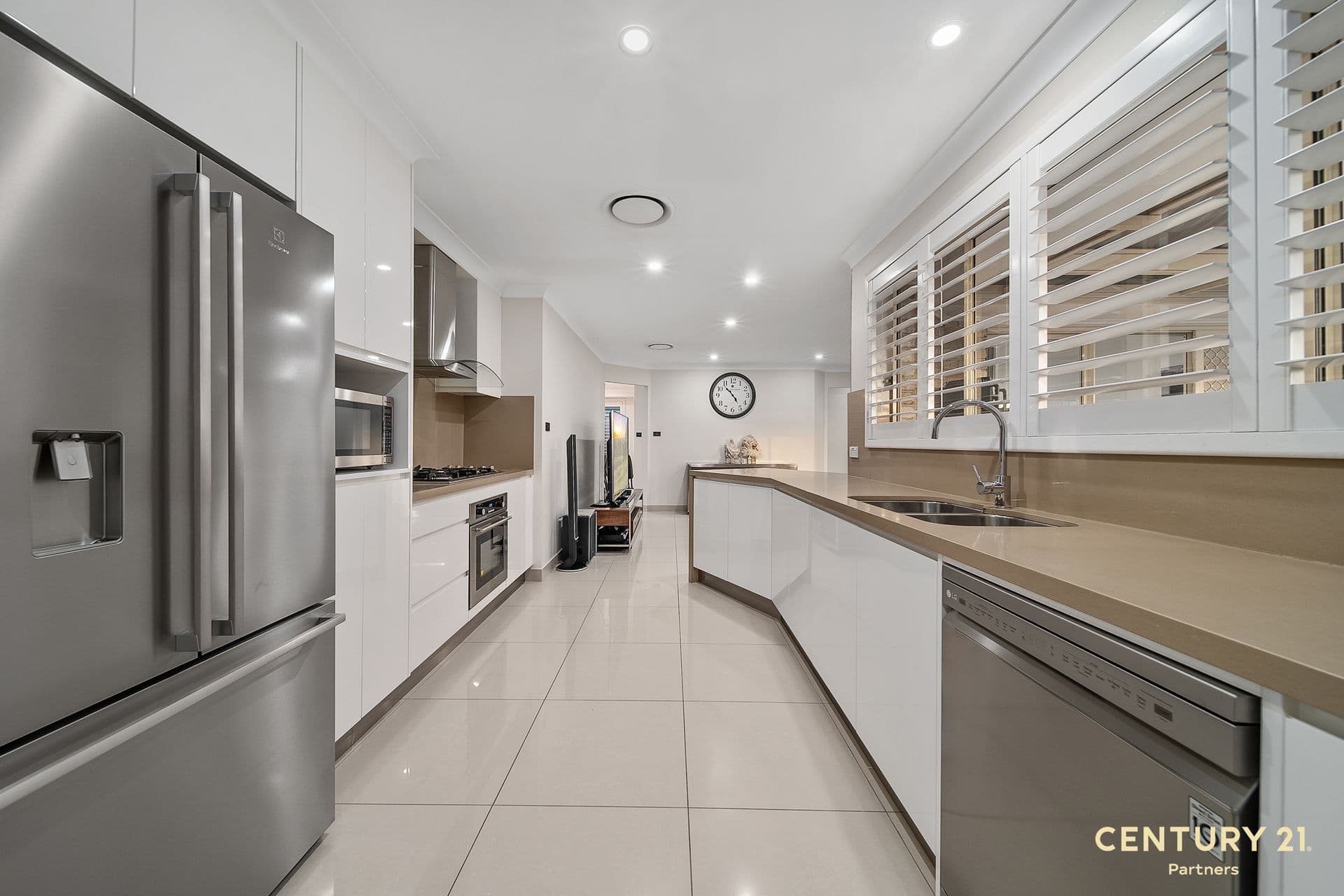 34 Flinders Crescent, Hinchinbrook, NSW, 2168, Hinchinbrook - Thumbnail 6
