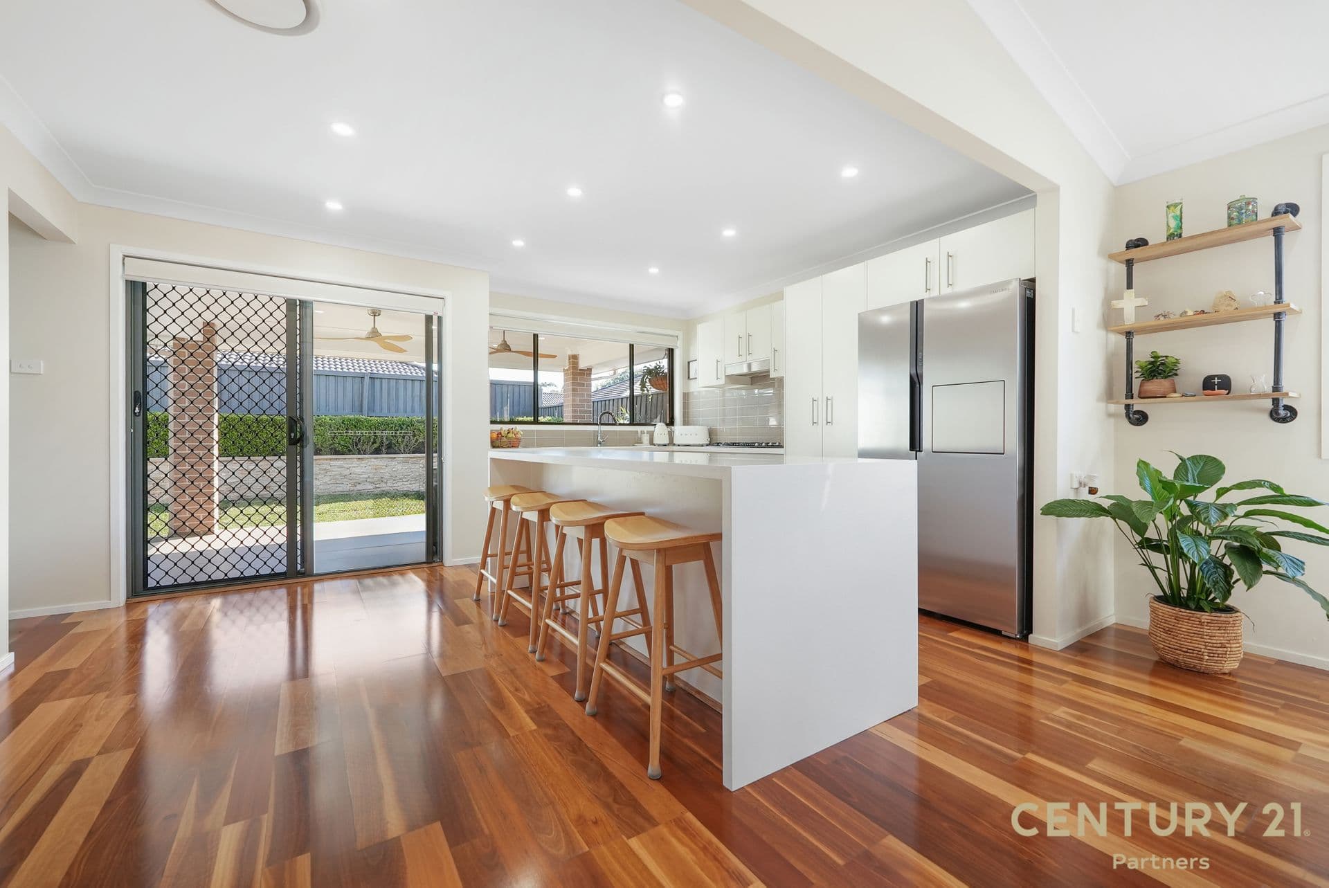 3 Cowling Avenue, Middleton Grange, NSW, 2171, Middleton Grange - Thumbnail 5