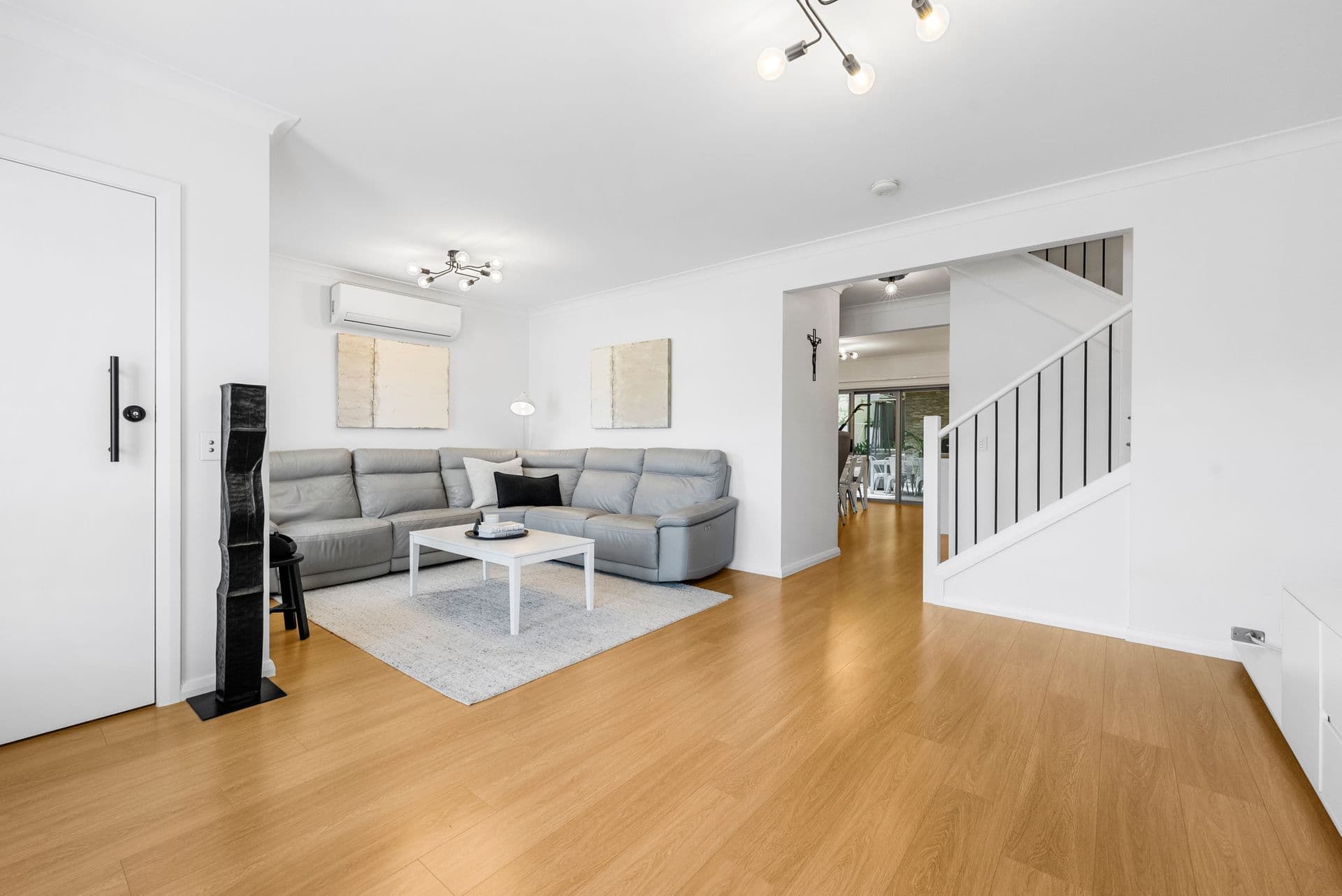 8 Jessie Street, Middleton Grange, NSW, 2171, Middleton Grange - Thumbnail 3
