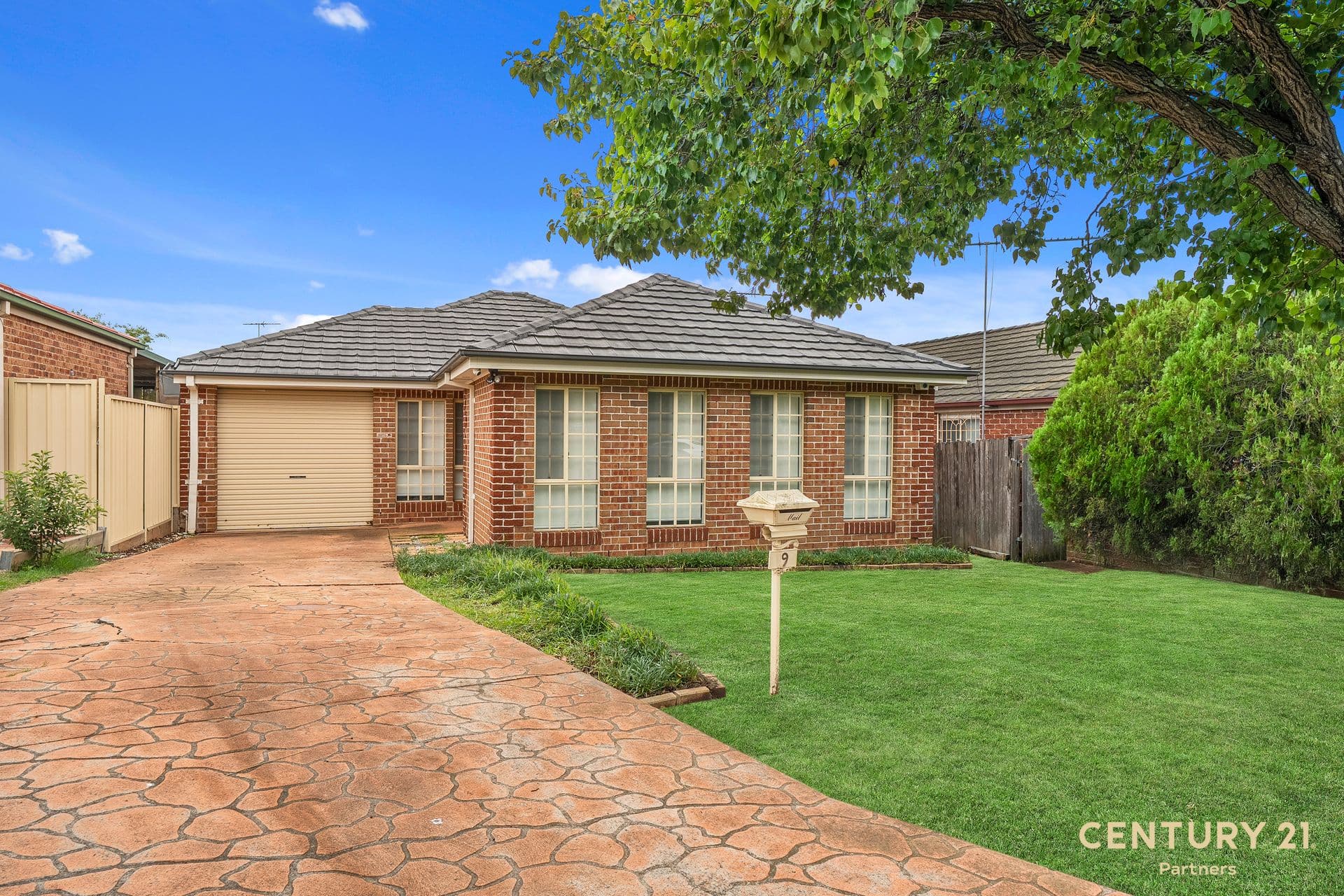 Shop 2/515 Cowpasture Road, Len Waters Estate, NSW, 2171, West Hoxton - Image 1