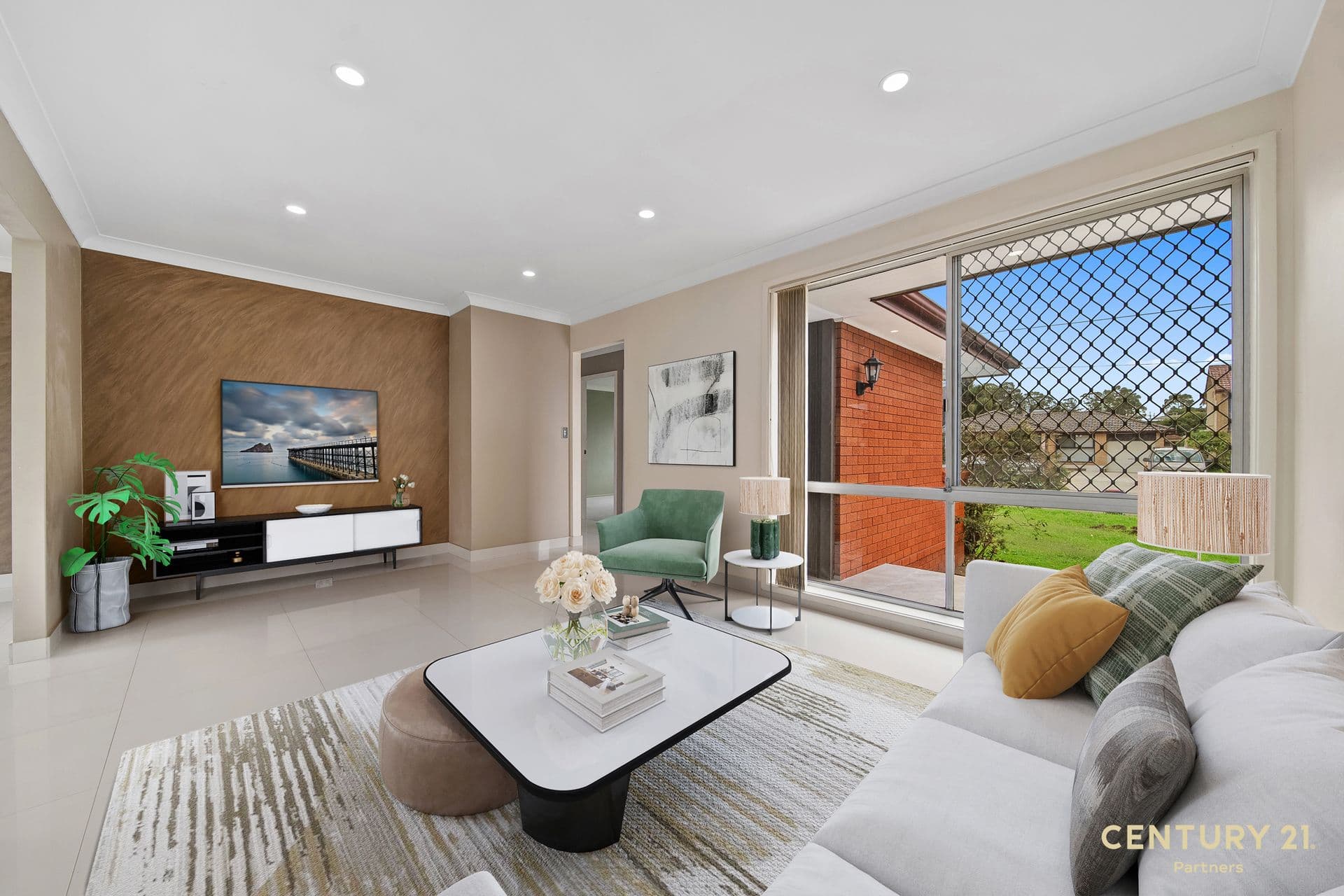 21 Supply Avenue, Lurnea, NSW, 2170, Lurnea - Thumbnail 2