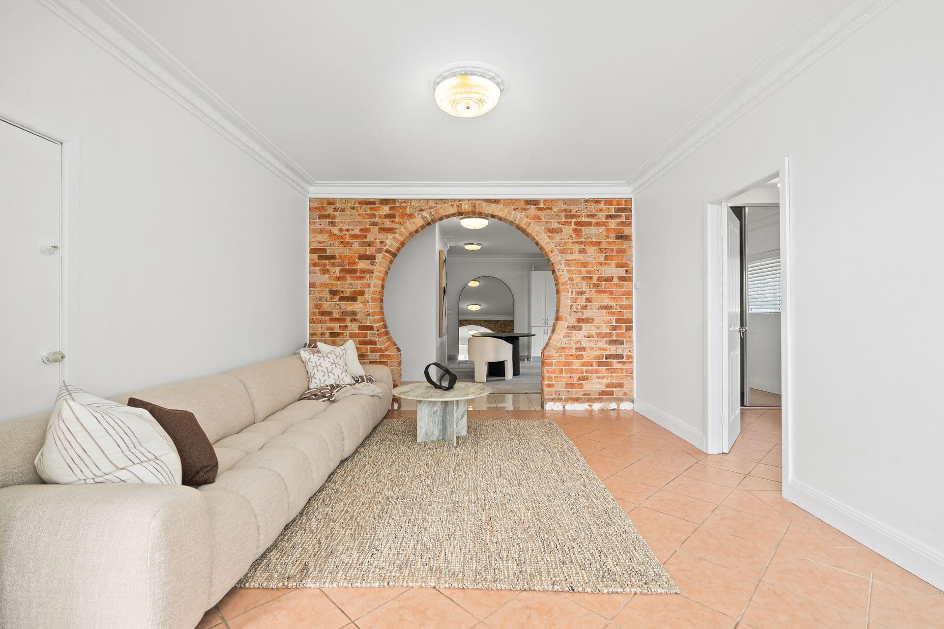 6 Twenty Seventh Avenue, West Hoxton, NSW, 2171, West Hoxton - Thumbnail 3