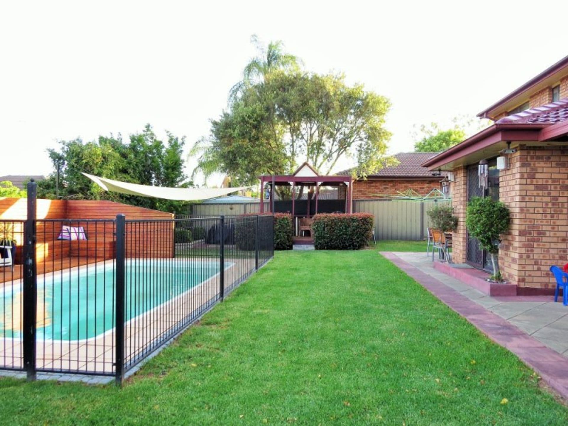 128 Harrow Road, Glenfield, NSW, 2167, Glenfield - Thumbnail 3