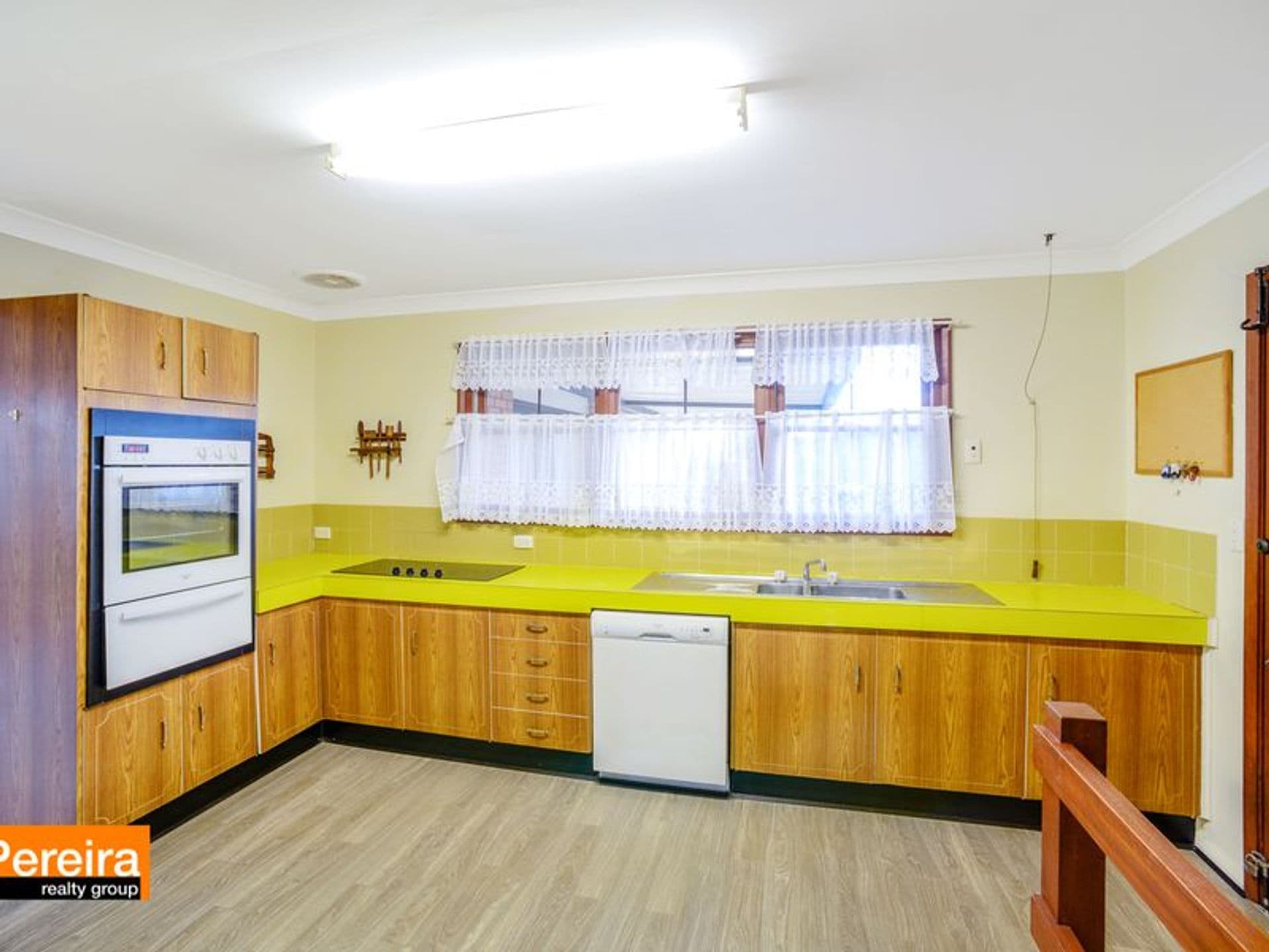 51 Edinburgh Crescent, St Andrews, NSW, 2566, St Andrews - Thumbnail 6