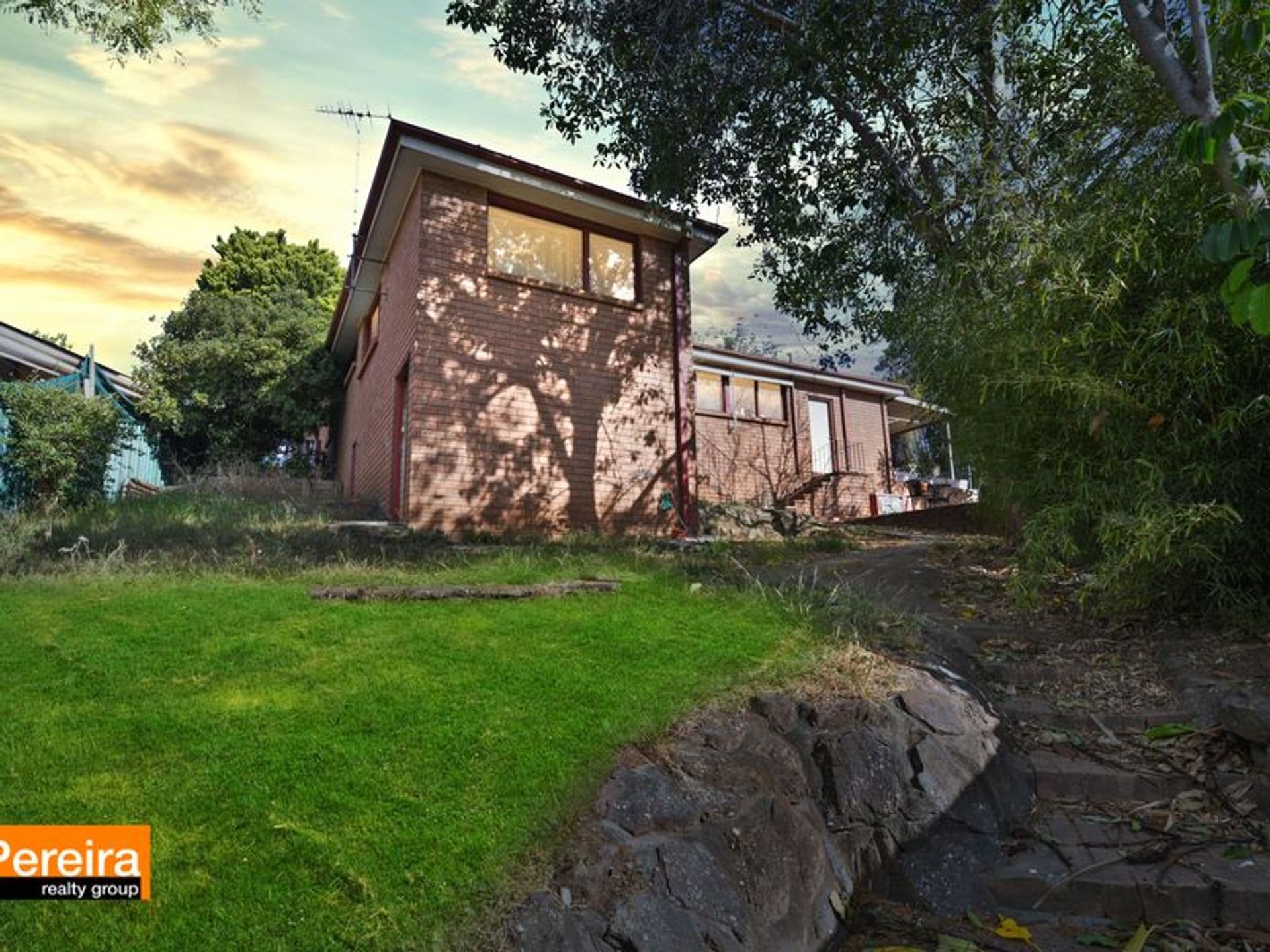 6 Cobb Place, Ambarvale, NSW, 2560, Ambarvale - Thumbnail 6