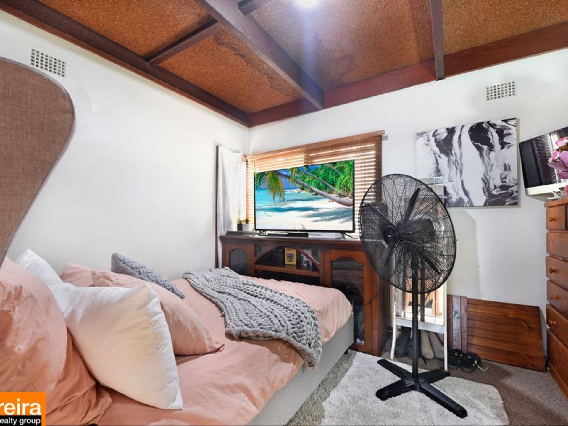 13 Uther Avenue, Bradbury, NSW, 2560, Bradbury - Thumbnail 4