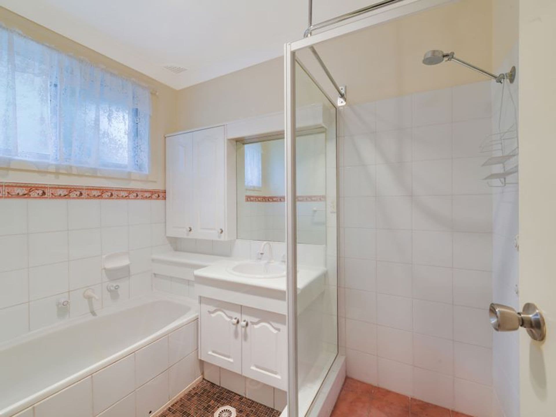 72 Stromeferry Crescent, St Andrews, NSW, 2566, St Andrews - Thumbnail 8