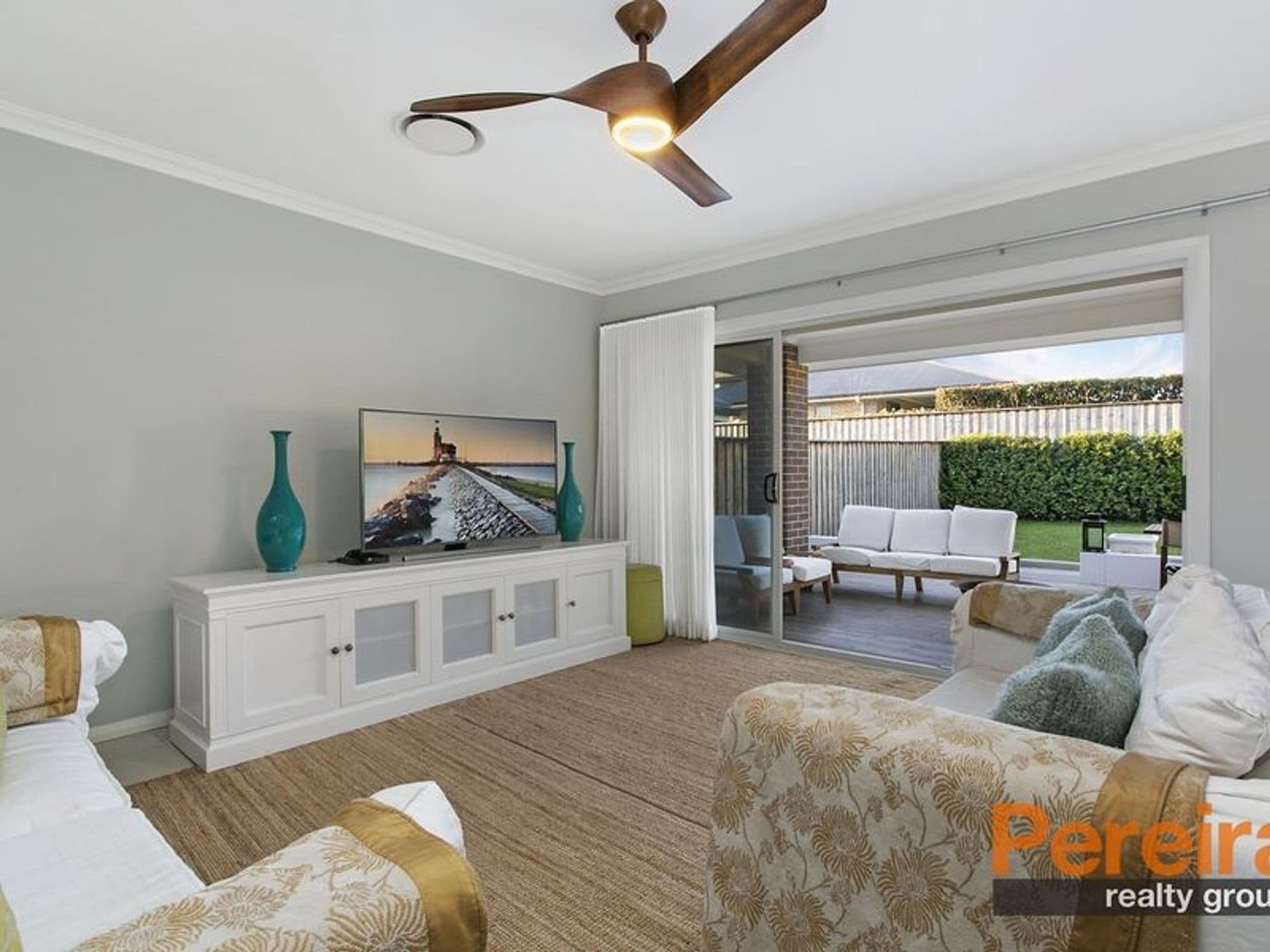29 Caledonia Crescent, Gledswood Hills, NSW, 2557, Gledswood Hills - Thumbnail 2