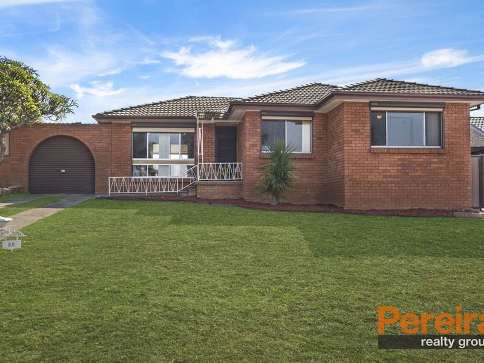 25 Queenscliff Drive, Woodbine, NSW, 2560, Woodbine - Image 1