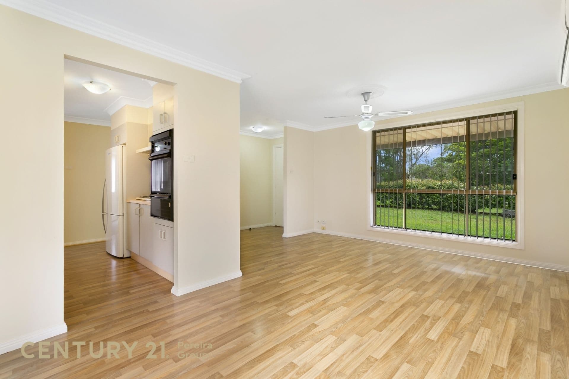 21 Valentine Place, Rosemeadow, NSW, 2560, Rosemeadow - Thumbnail 2