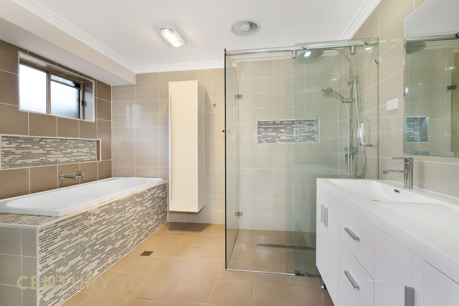 21 Valentine Place, Rosemeadow, NSW, 2560, Rosemeadow - Thumbnail 4