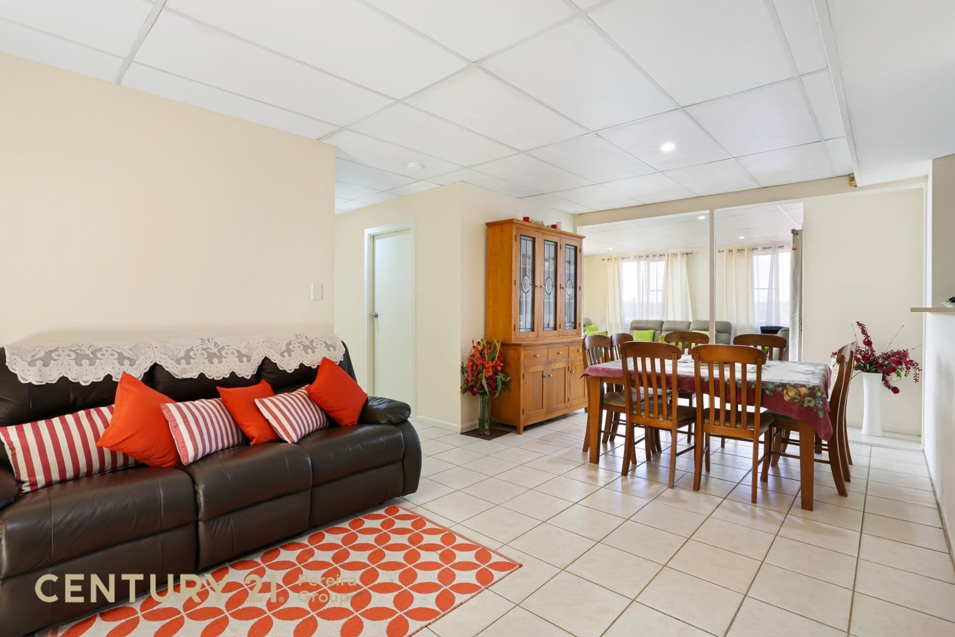10 Hambidge Place, Bow Bowing, NSW, 2566, Bow Bowing - Thumbnail 4