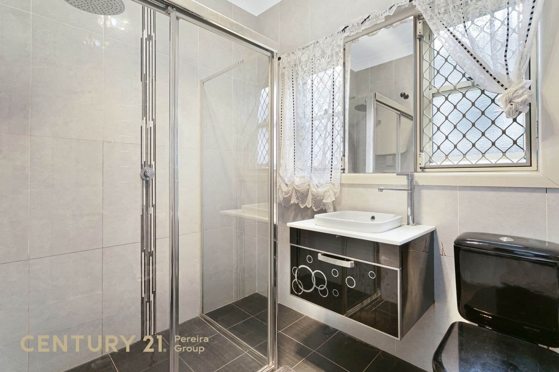 52 Bradbury Avenue, Campbelltown, NSW, 2560, Campbelltown - Thumbnail 6