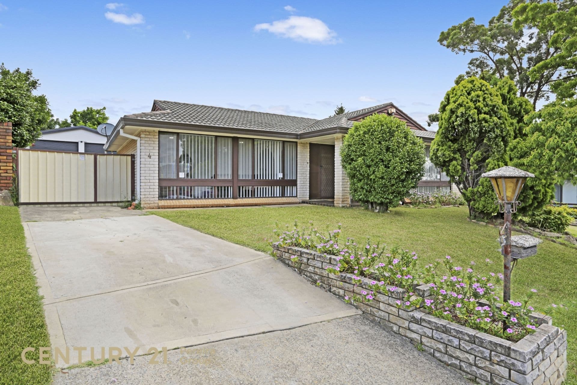 4 Imunga Place, Bradbury, NSW, 2560, Bradbury - Image 1