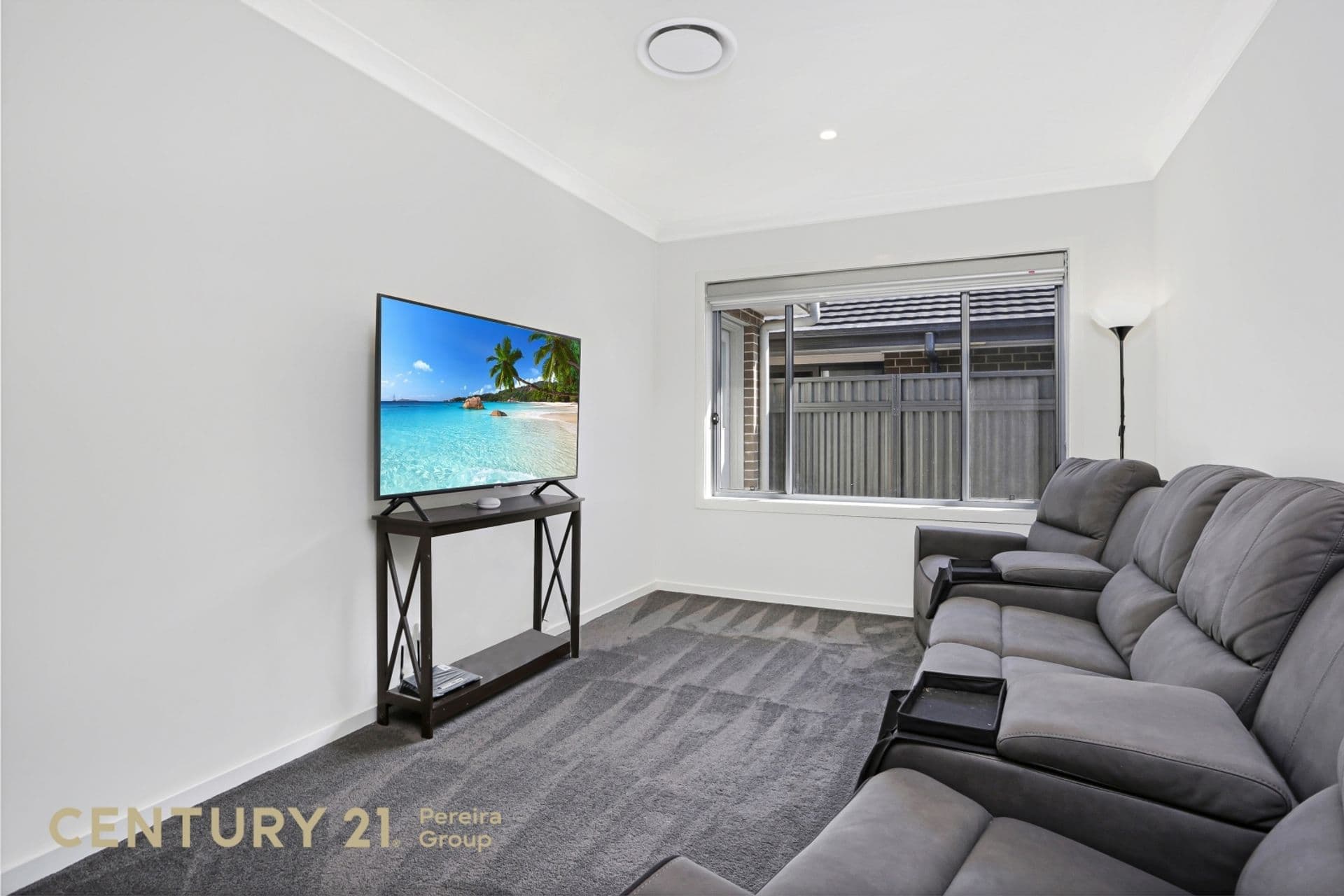 17 Goodluck Circuit, Cobbitty, NSW, 2570, Cobbitty - Thumbnail 3